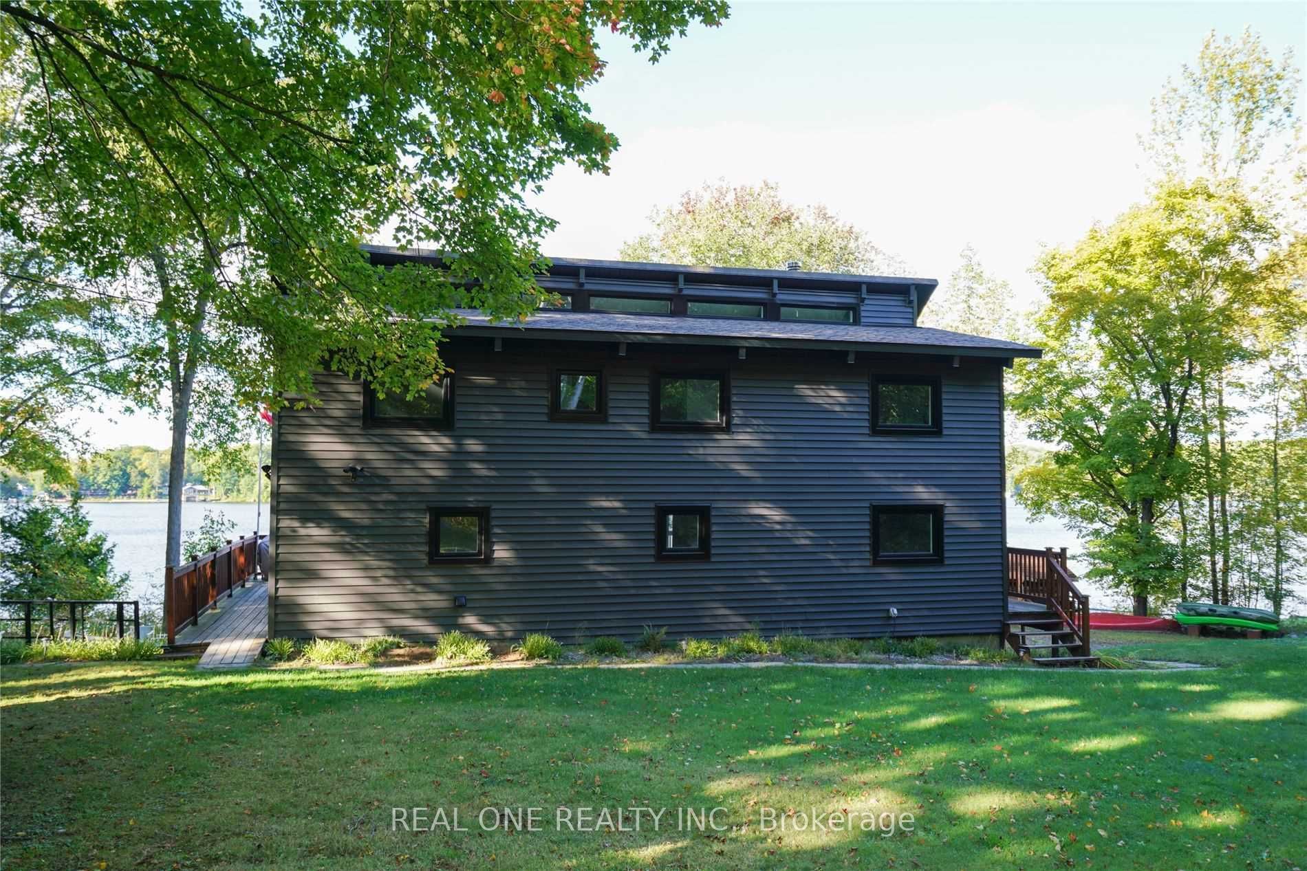 1 Muskoka Estates Road, Muskoka Lakes, ON P0B 1J0 photo 3