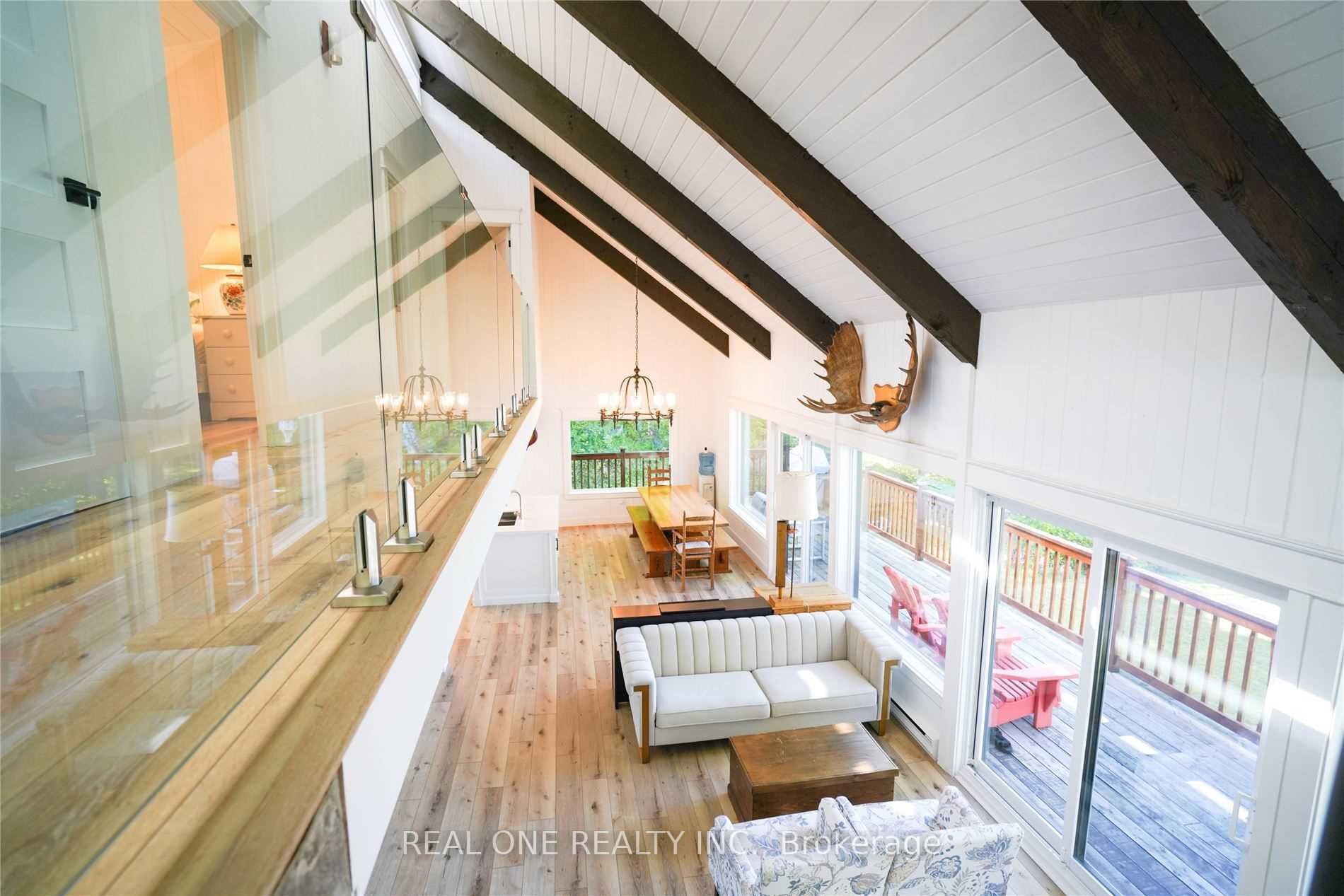 1 Muskoka Estates Road, Muskoka Lakes, ON P0B 1J0 photo 5