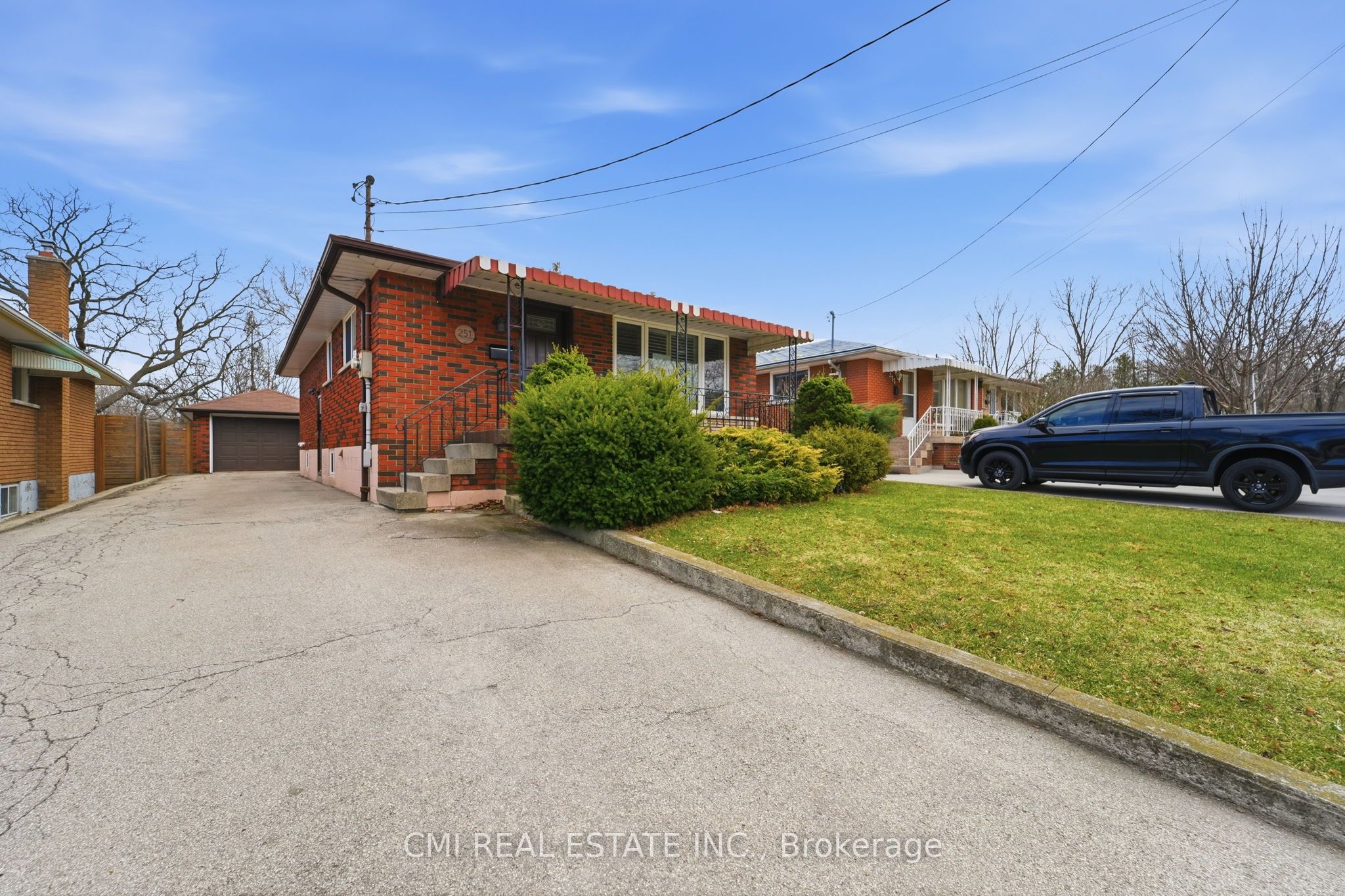 251 Fairridge Road, Hamilton, ON L8K 5M3 photo 4