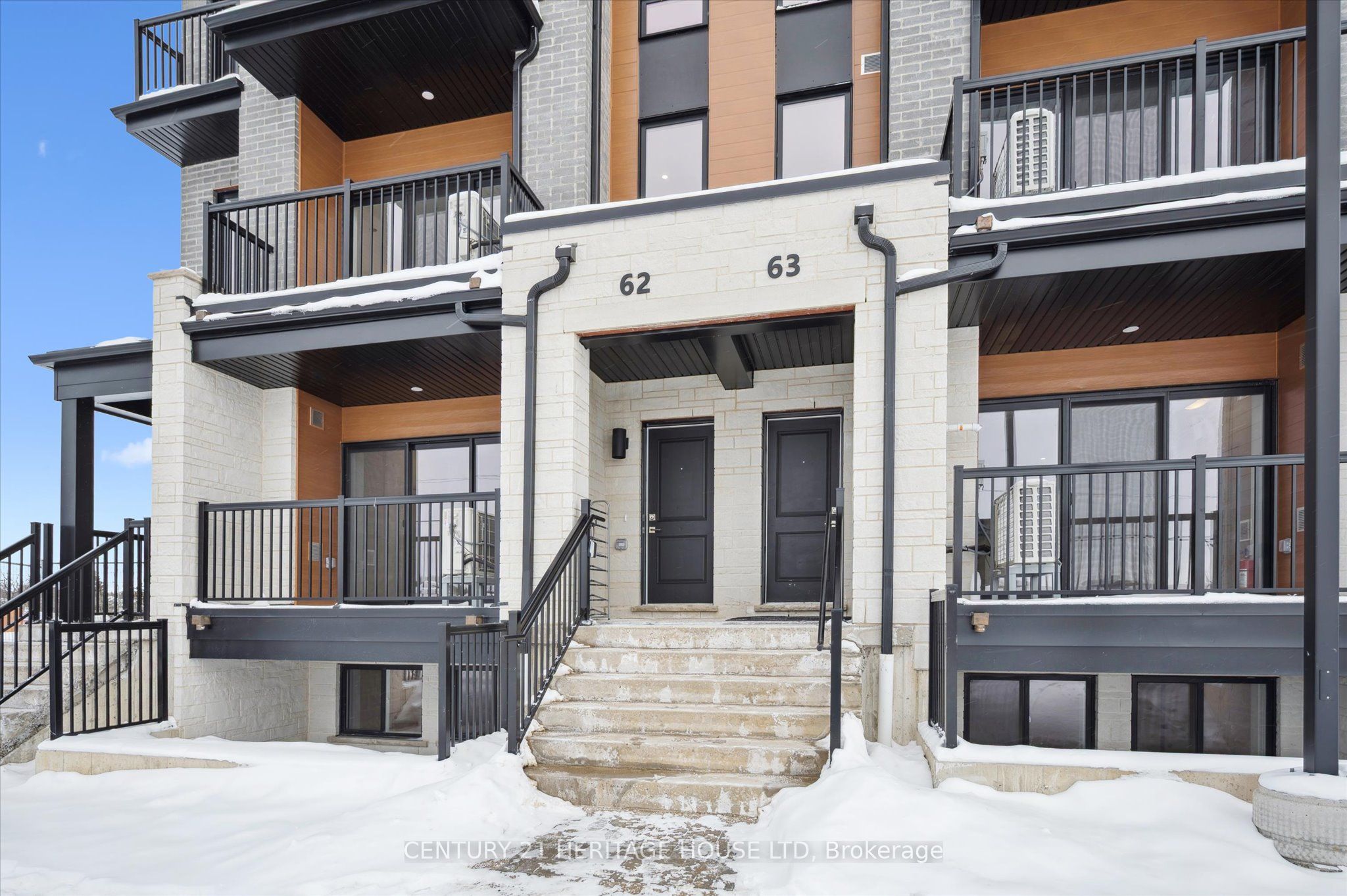 525 Erinbrook Drive C062, Kitchener, ON N2E 3T1 photo 4