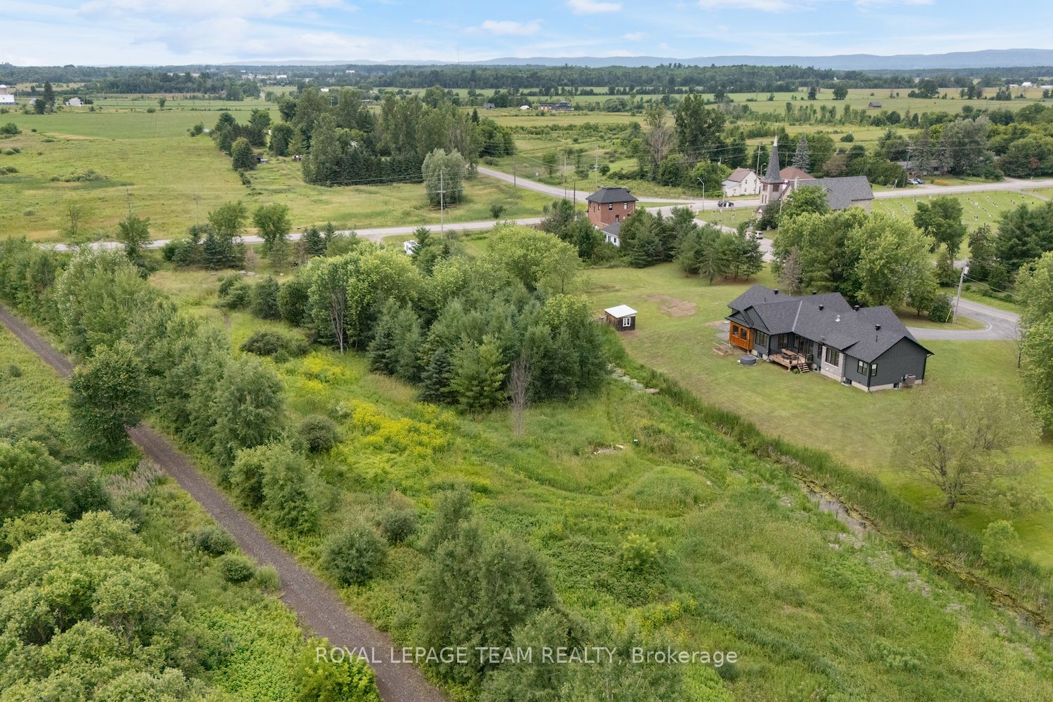 3783 Woodkilton Road, Constance Bay - Dunrobin - Kilmaurs - Woodlawn, ON K0A 3M0 photo 4