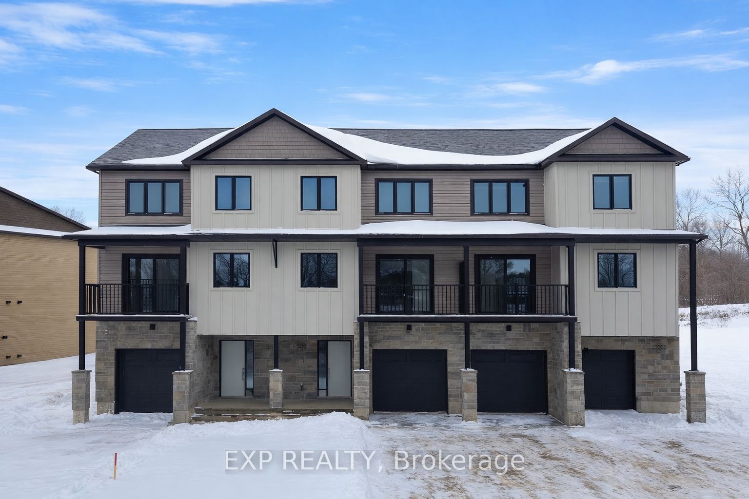 327 Voyageur Place, Russell, ON K0A 1W1