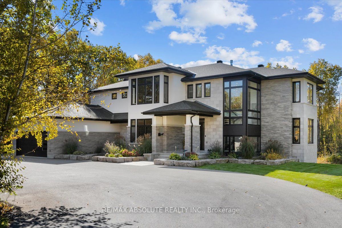 131 Cherryhill Drive, Carp - Huntley Ward, ON K0A 1L0 photo 5