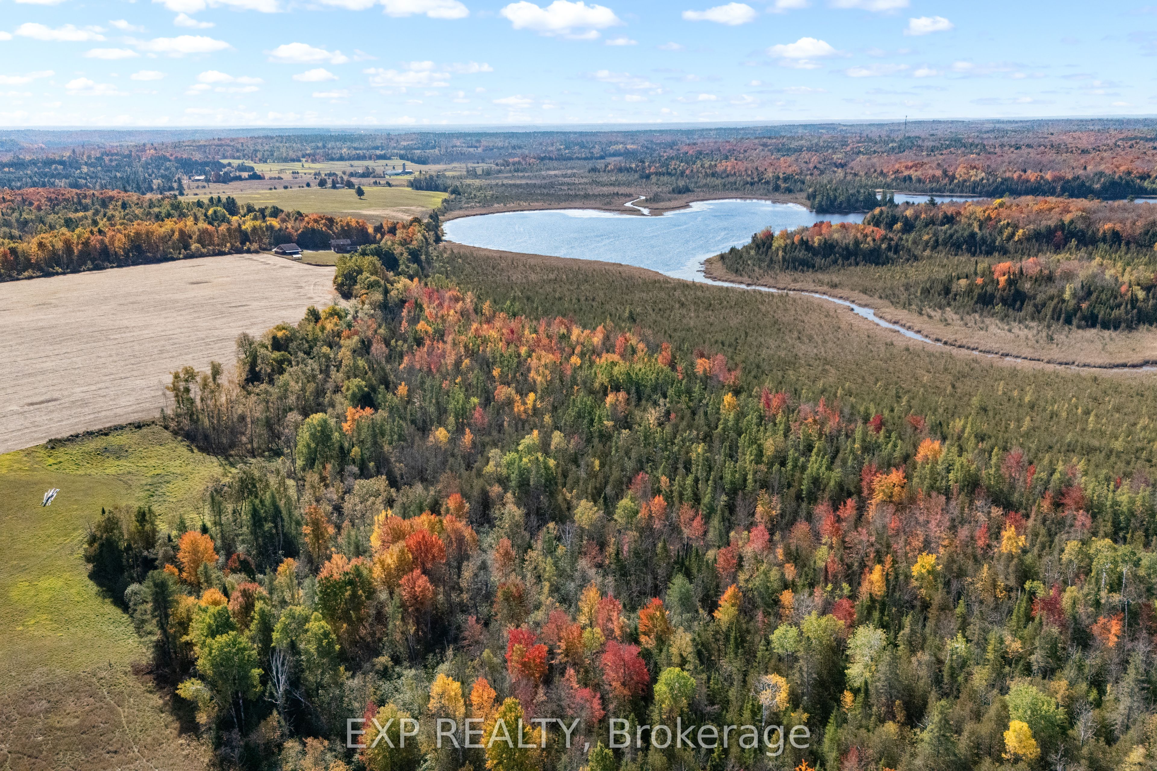 5359 Highway 511 Highway, Lanark Highlands, ON K0G 1K0 photo 5