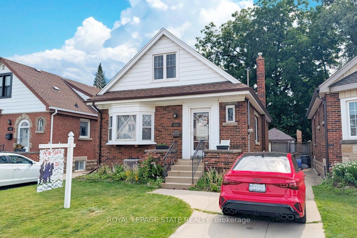 143 Huxley Avenue S, Hamilton, ON L8K 2P9 photo 2