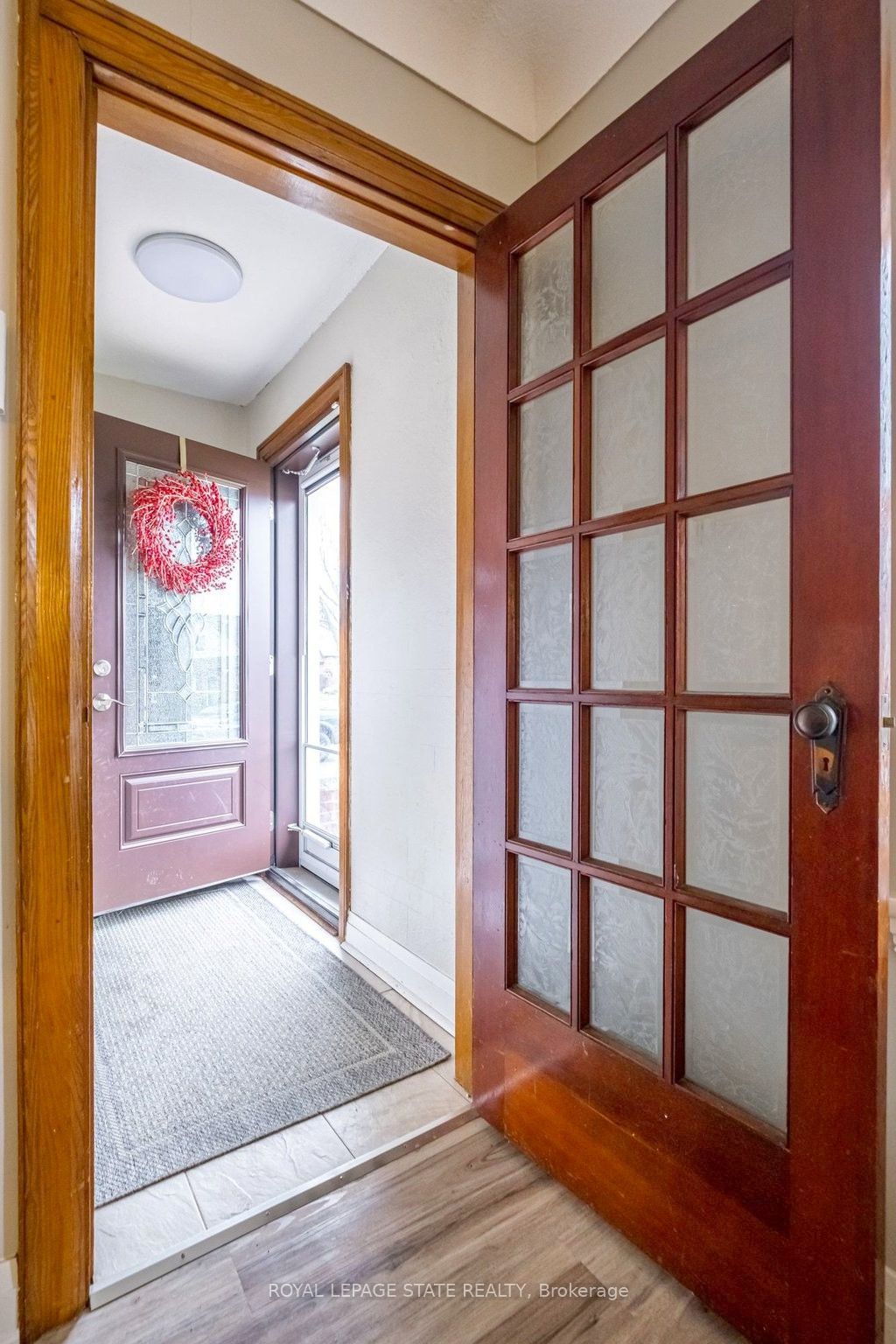 143 Huxley Avenue S, Hamilton, ON L8K 2P9 photo 3