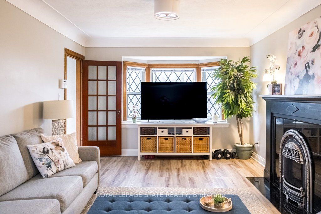 143 Huxley Avenue S, Hamilton, ON L8K 2P9 photo 5