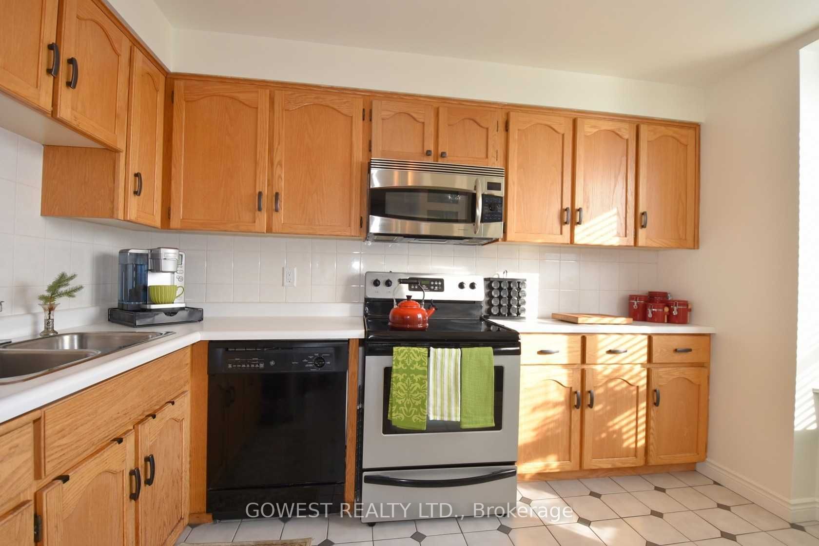 432 Main Street E 1104, Hamilton, ON L8N 1J9 photo 3
