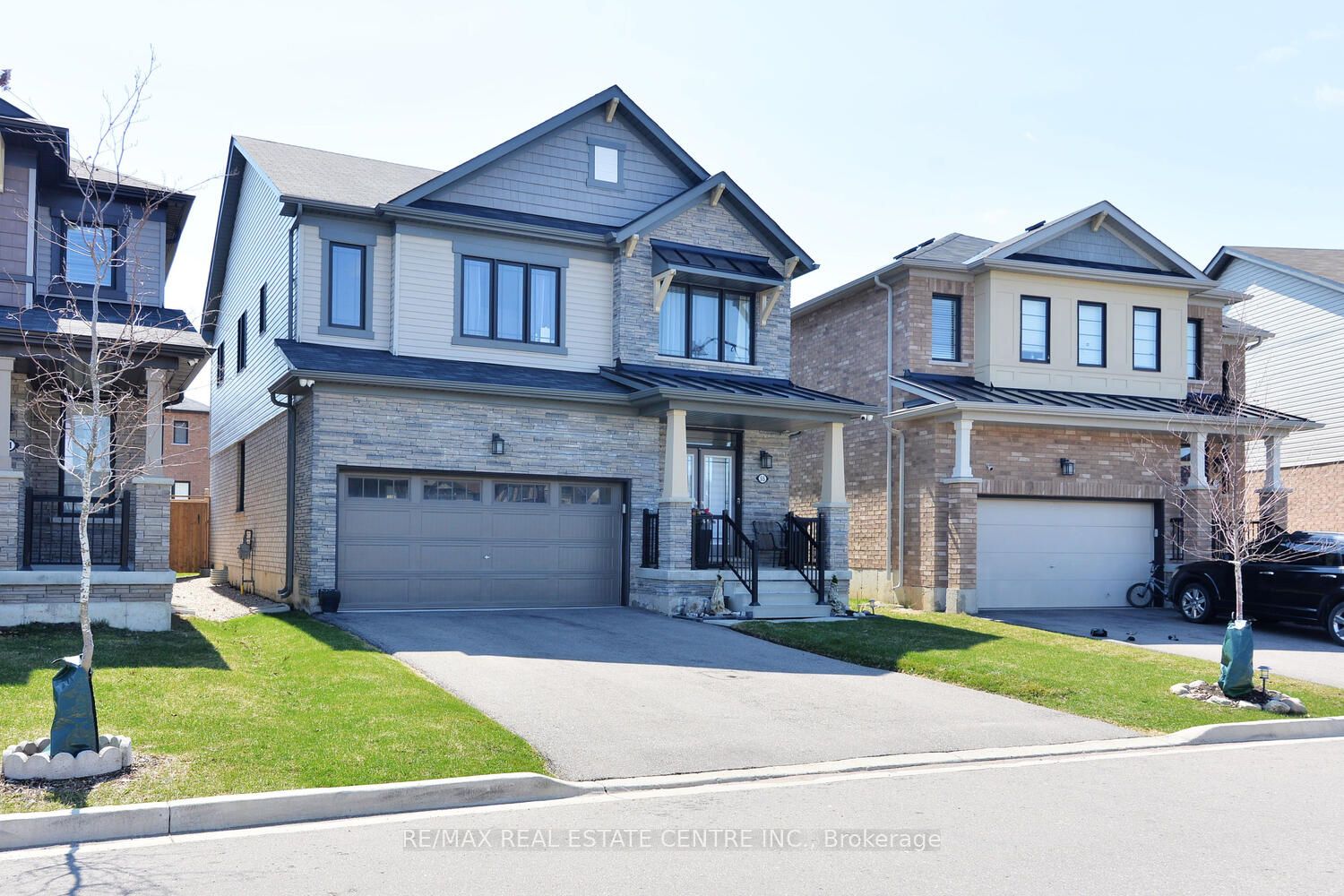 55 Magdalena Street, Hamilton, ON L8J 0M3 photo 2