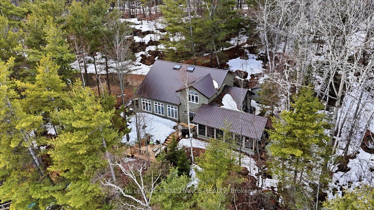 13 Mazinaw Heights Road N, Frontenac, ON K0H 1K0 photo 2
