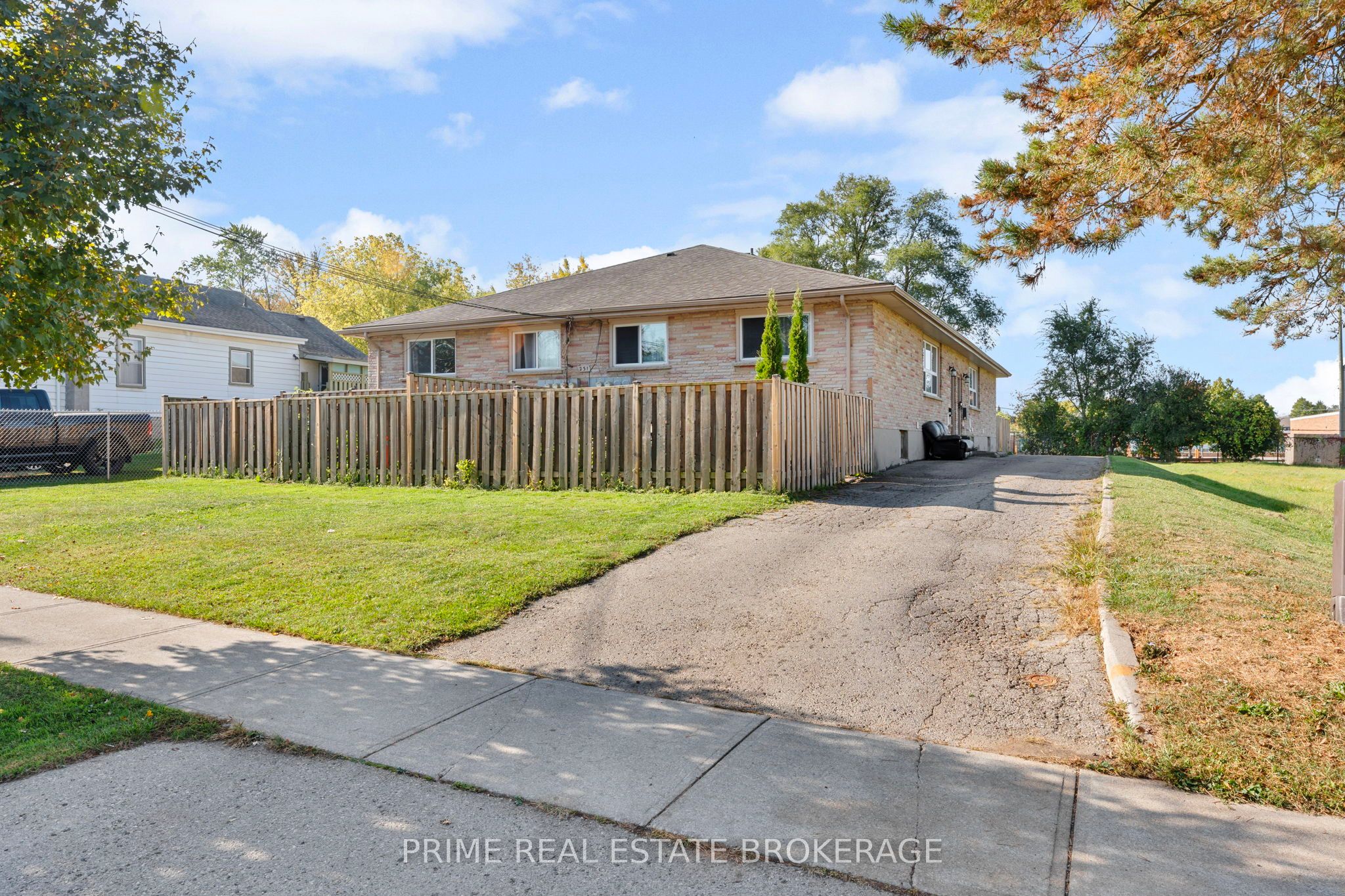 231 Greenwood Avenue, London South, ON N6J 3G5