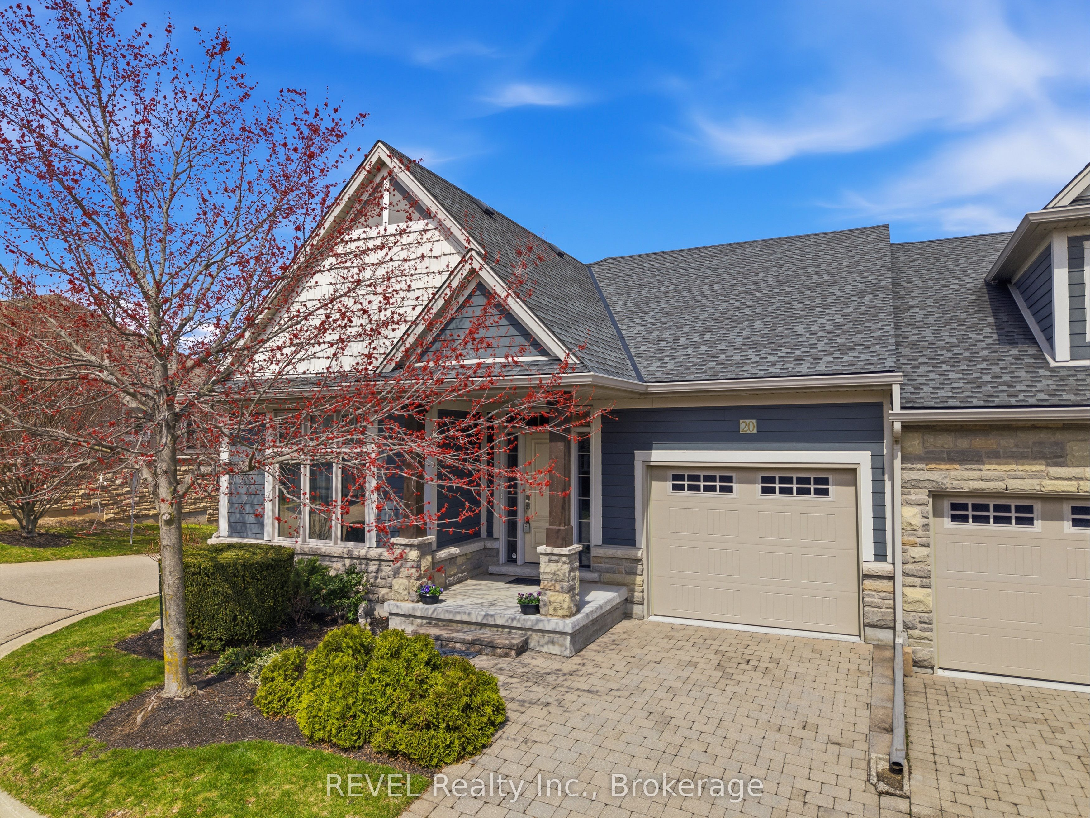 20 Crimson Drive, Niagara-on-the-Lake, ON L0S 1P0 photo 2