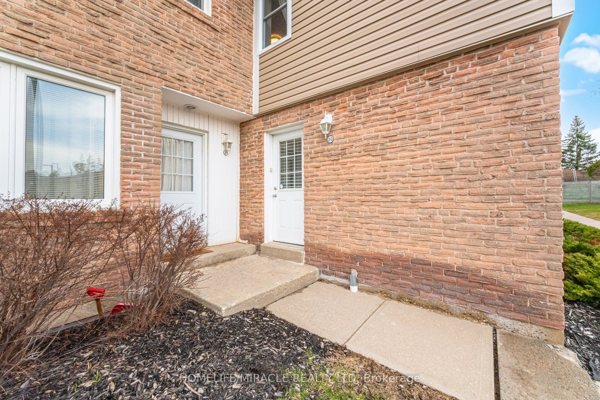 50 Westmount Road, Kitchener, ON N2M 1R5 photo 4