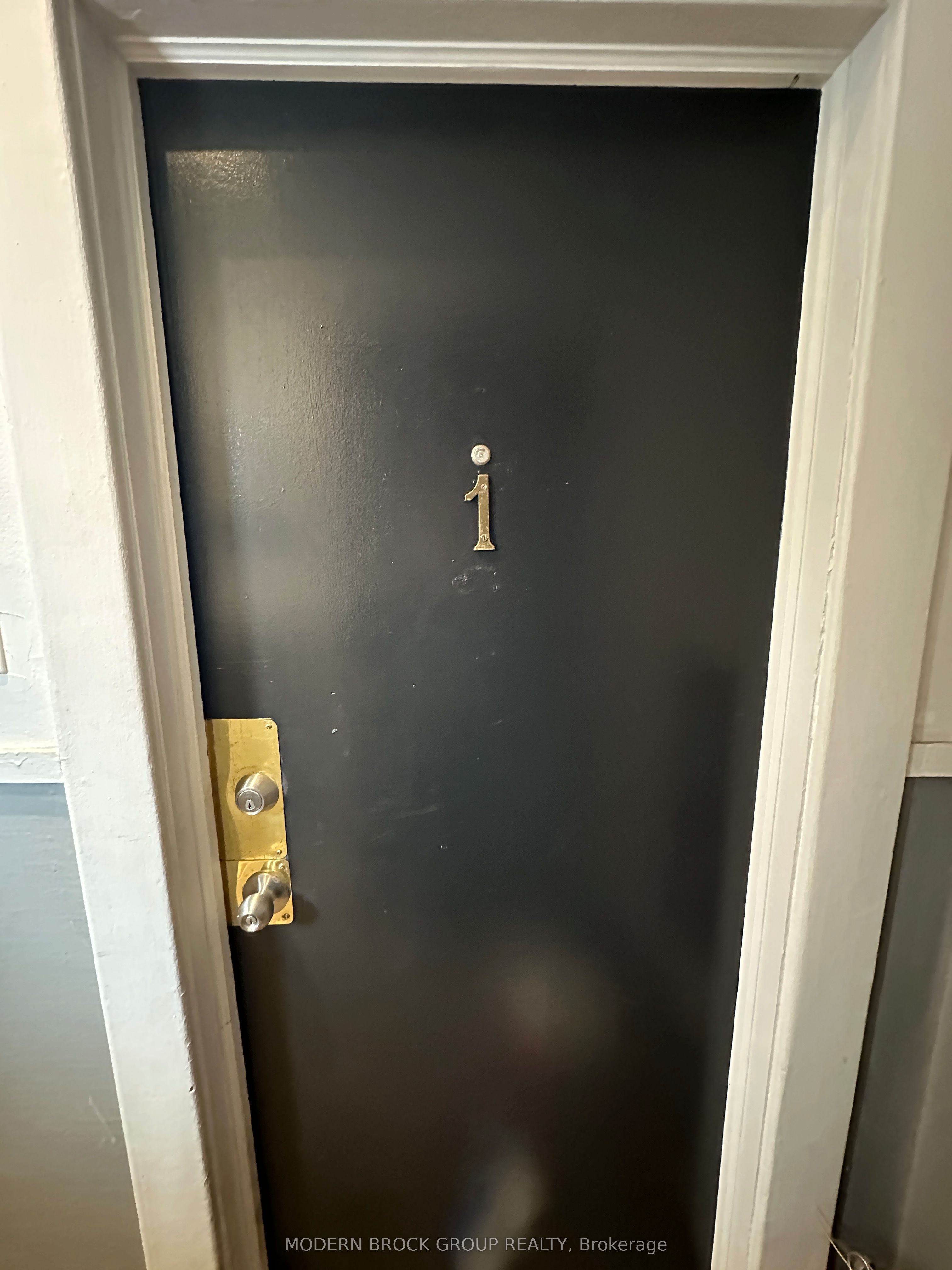 53 Heney Street 1, Lower Town - Sandy Hill, ON K1N 5V6 photo 5