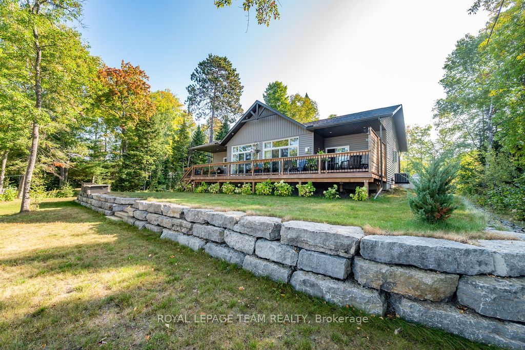 42153B Combermere Road S, Madawaska Valley, ON K0J 1B0