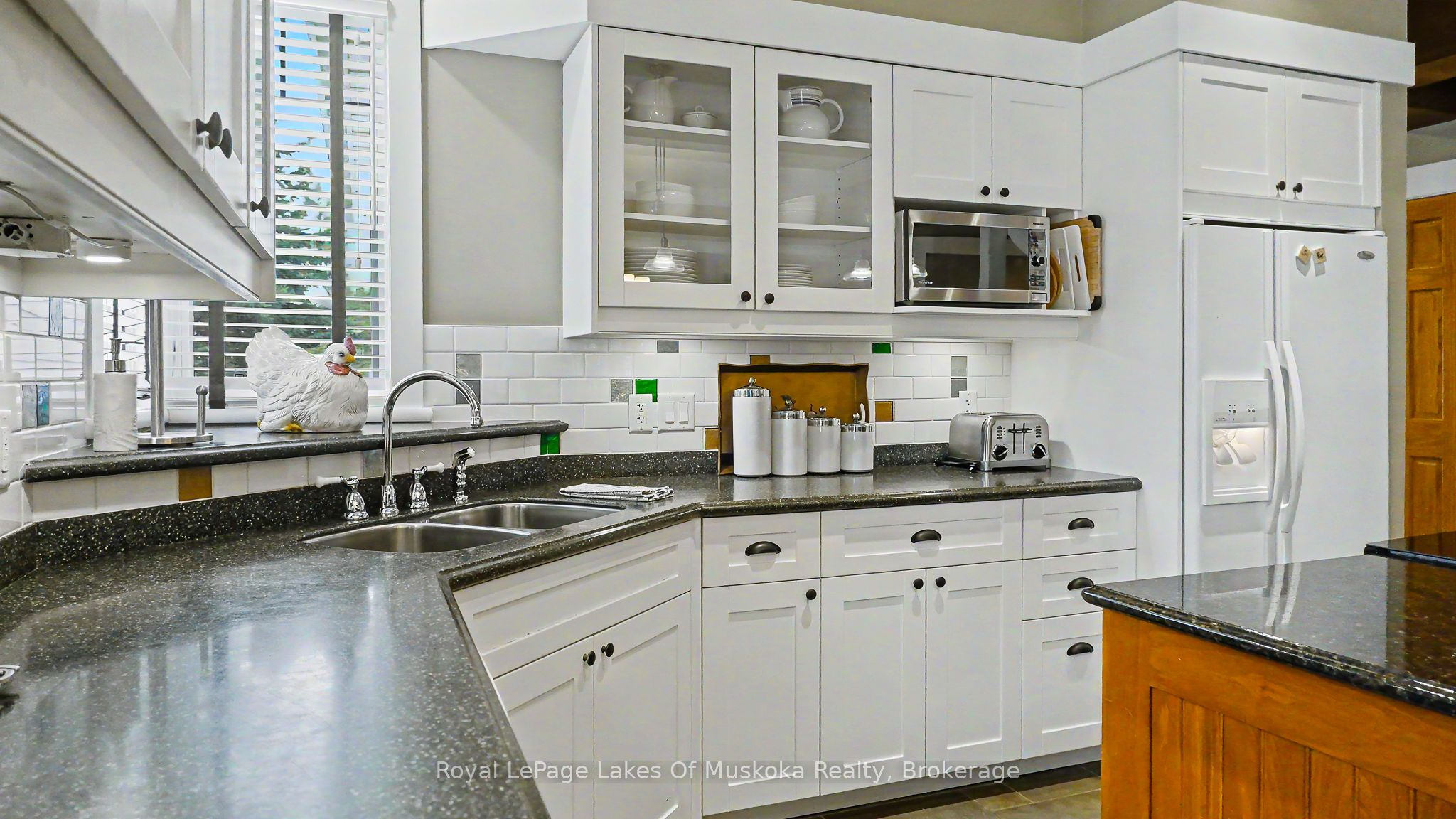 1020 Birch Glen Road Villa 1  Week 9, Lake of Bays, ON P0B 1A0