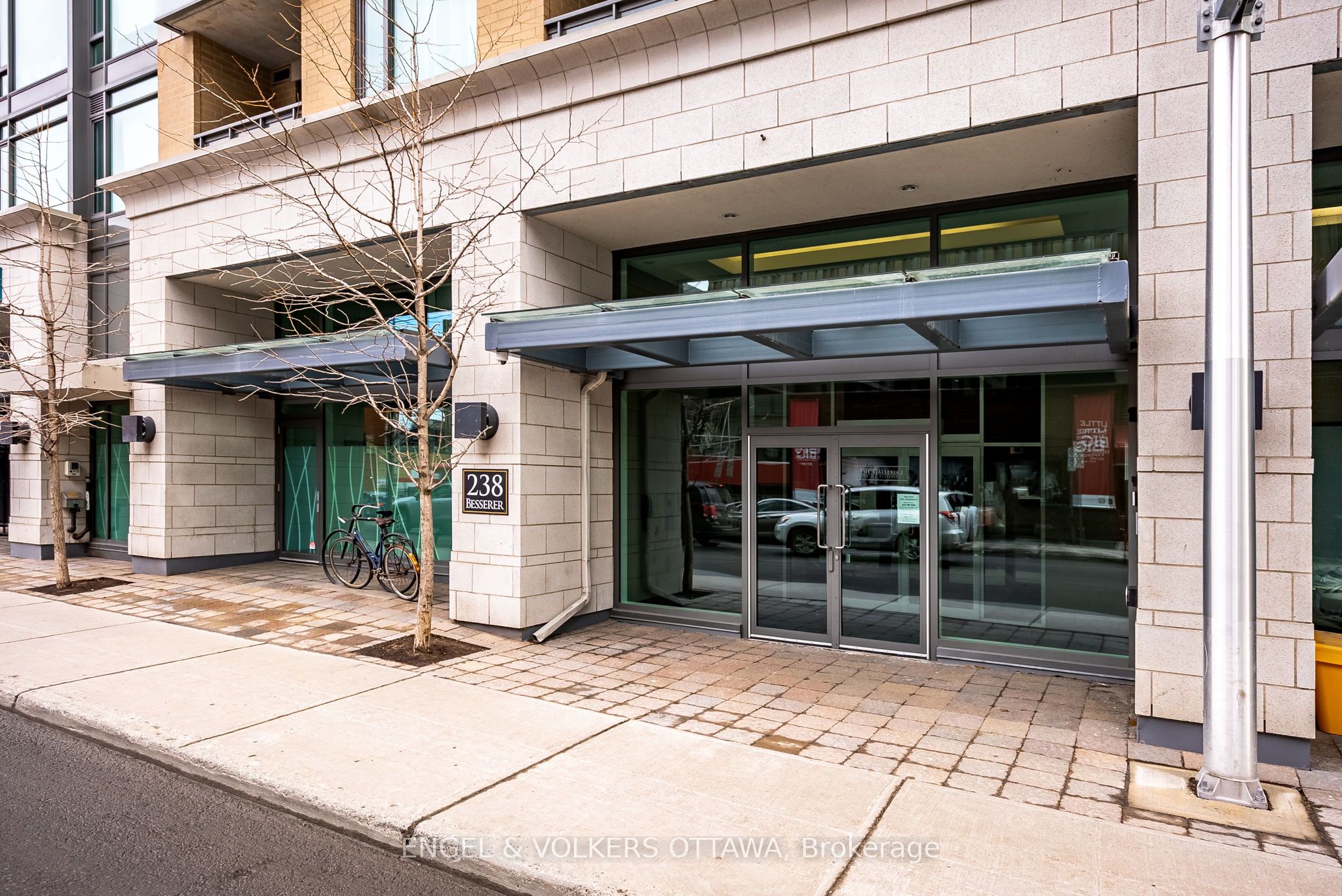 238 Besserer Street 811, Lower Town - Sandy Hill, ON K1N 6B1 photo 2
