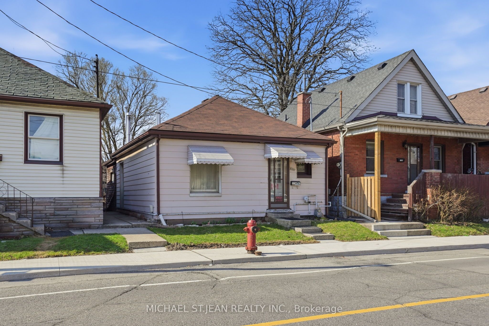 1382 Cannon Street E, Hamilton, ON L8H 1W1 photo 3