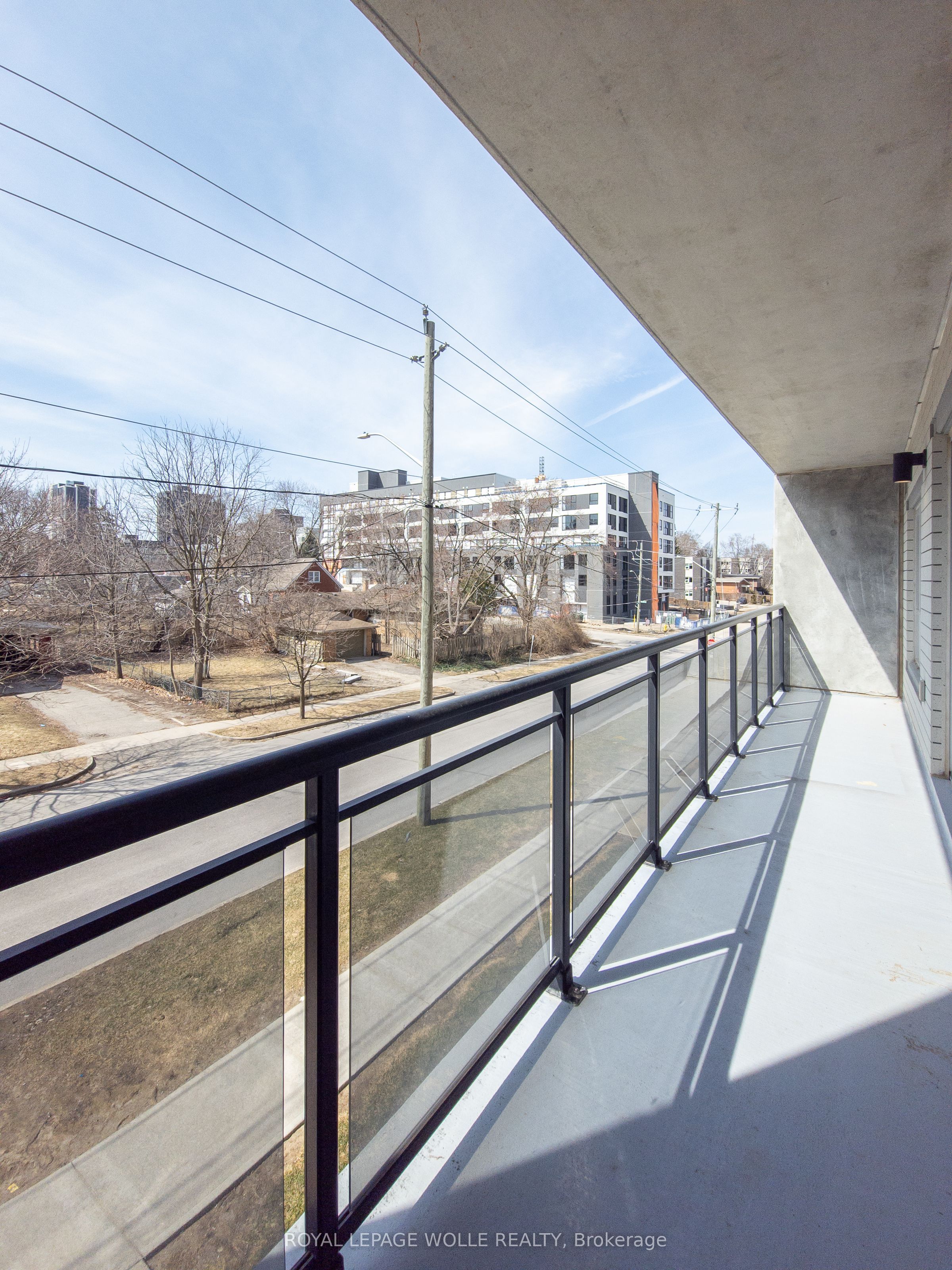 275 Larch Street F212, Waterloo, ON N2L 3R2 photo 3