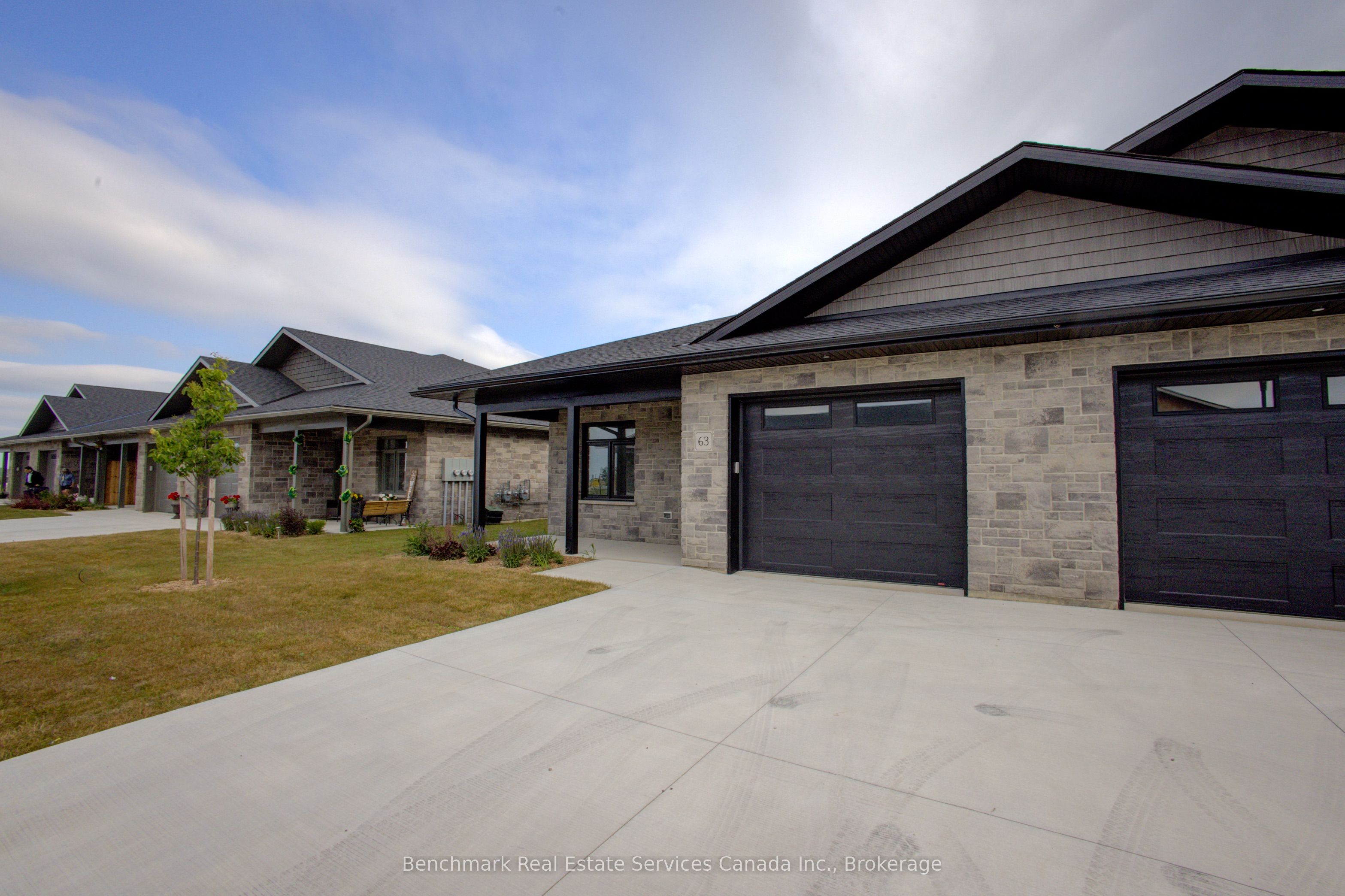 63 Cavalier Crescent, Huron-Kinloss, ON N0G 2R0