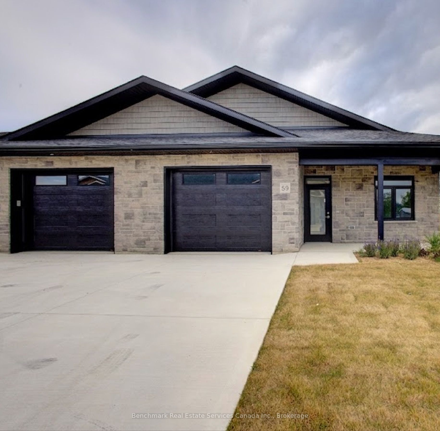 59 Cavalier Crescent, Huron-Kinloss, ON N0G 2R0 photo 2