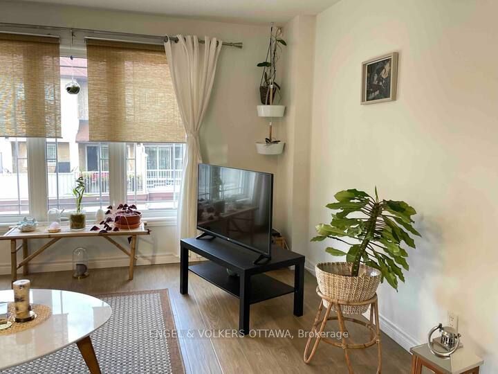 102 Paseo Private, South of Baseline to Knoxdale, ON K2G 4N7 photo 4