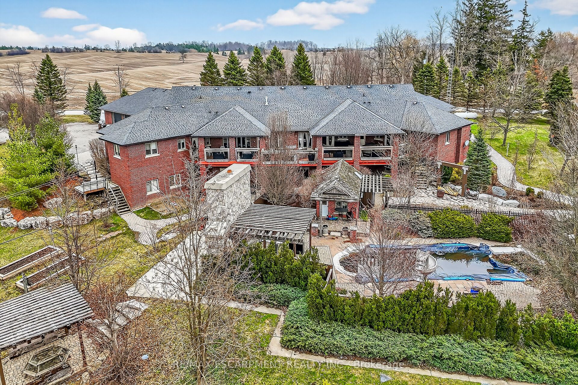 393 Old Onondaga Road E, Brant, ON N3T 5L4 photo 3