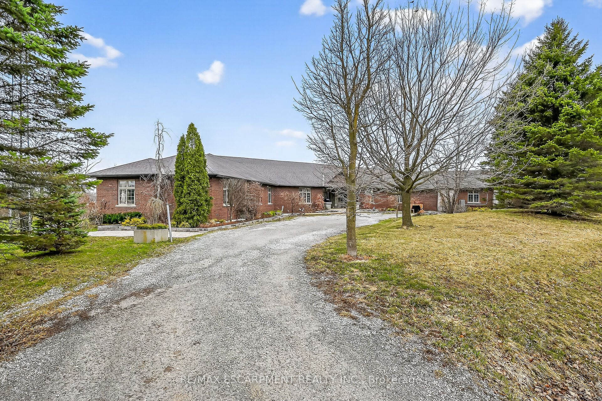 393 Old Onondaga Road E, Brant, ON N3T 5L4 photo 4