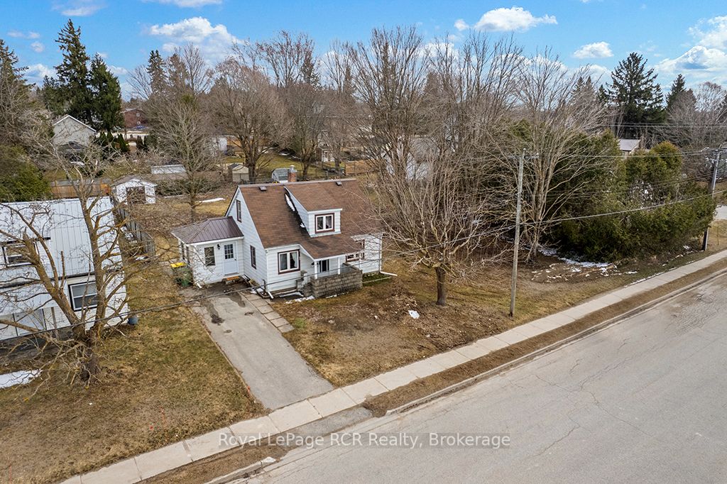 81 Lorne Street, Grey Highlands, ON N0C 1H0 photo 2