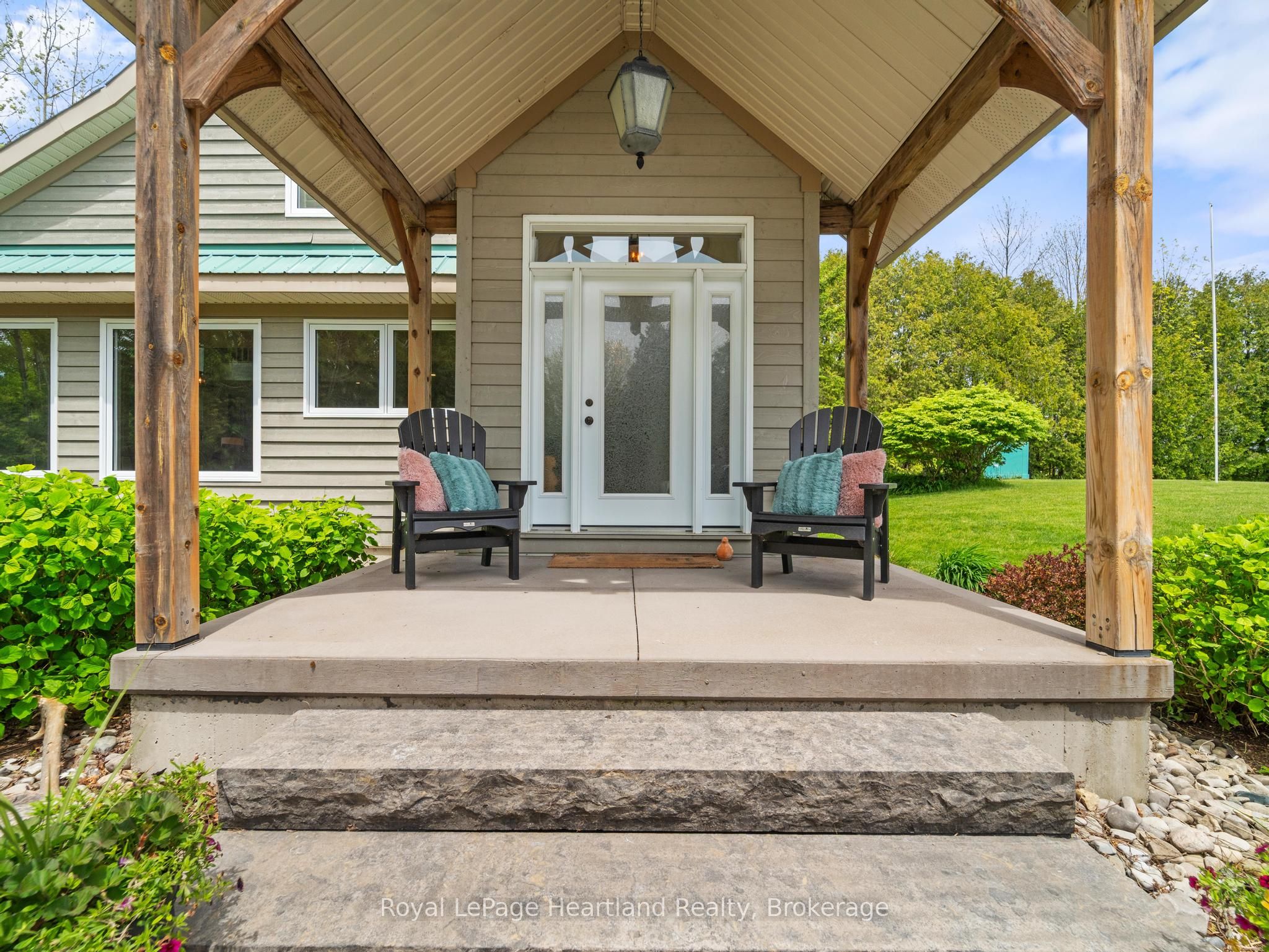 84539 RIDGE Drive, Ashfield-Colborne-Wawanosh, ON N7A 3X9 photo 5