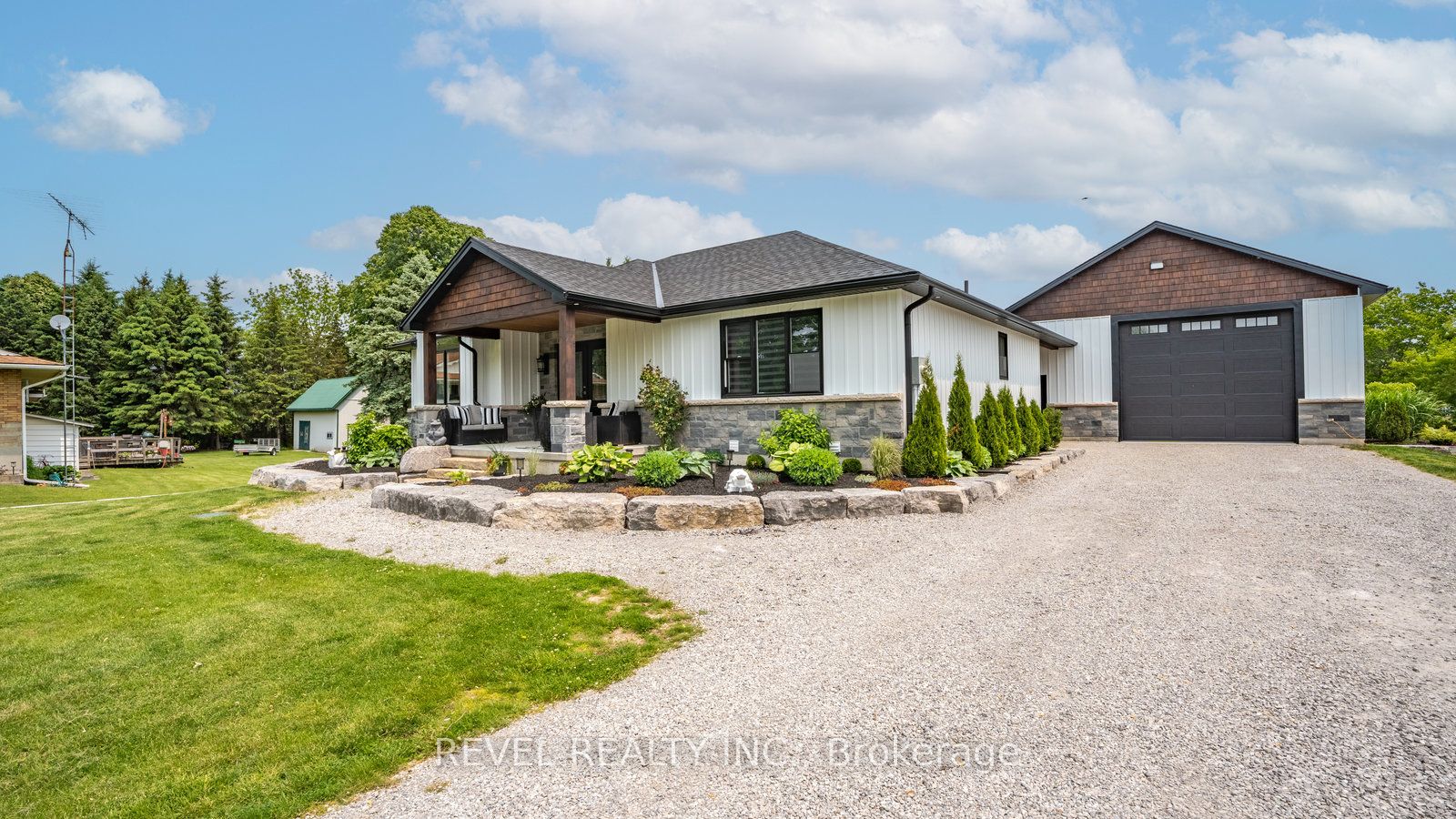 6 Kings Lane, Brant, ON N0E 1R0 photo 3
