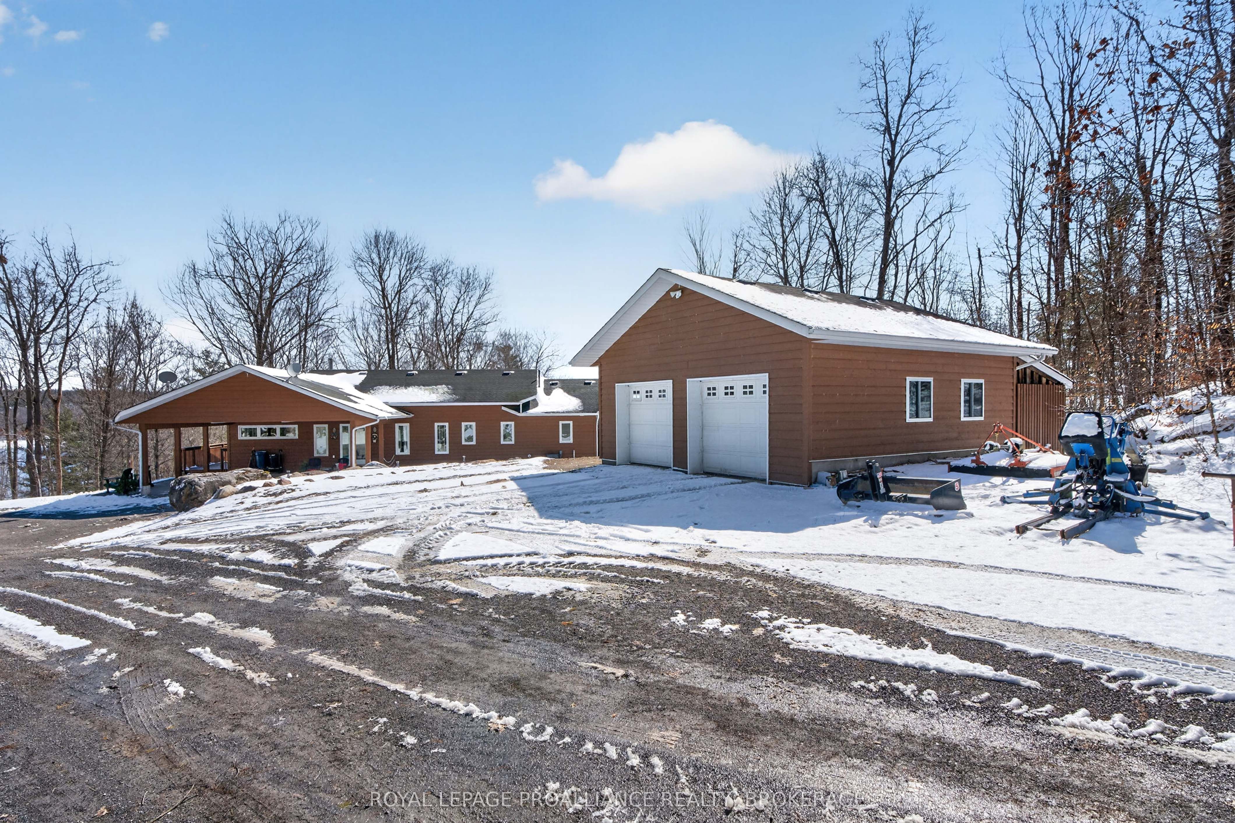 606 Whites Point Road, Rideau Lakes, ON K0G 1E0 photo 4