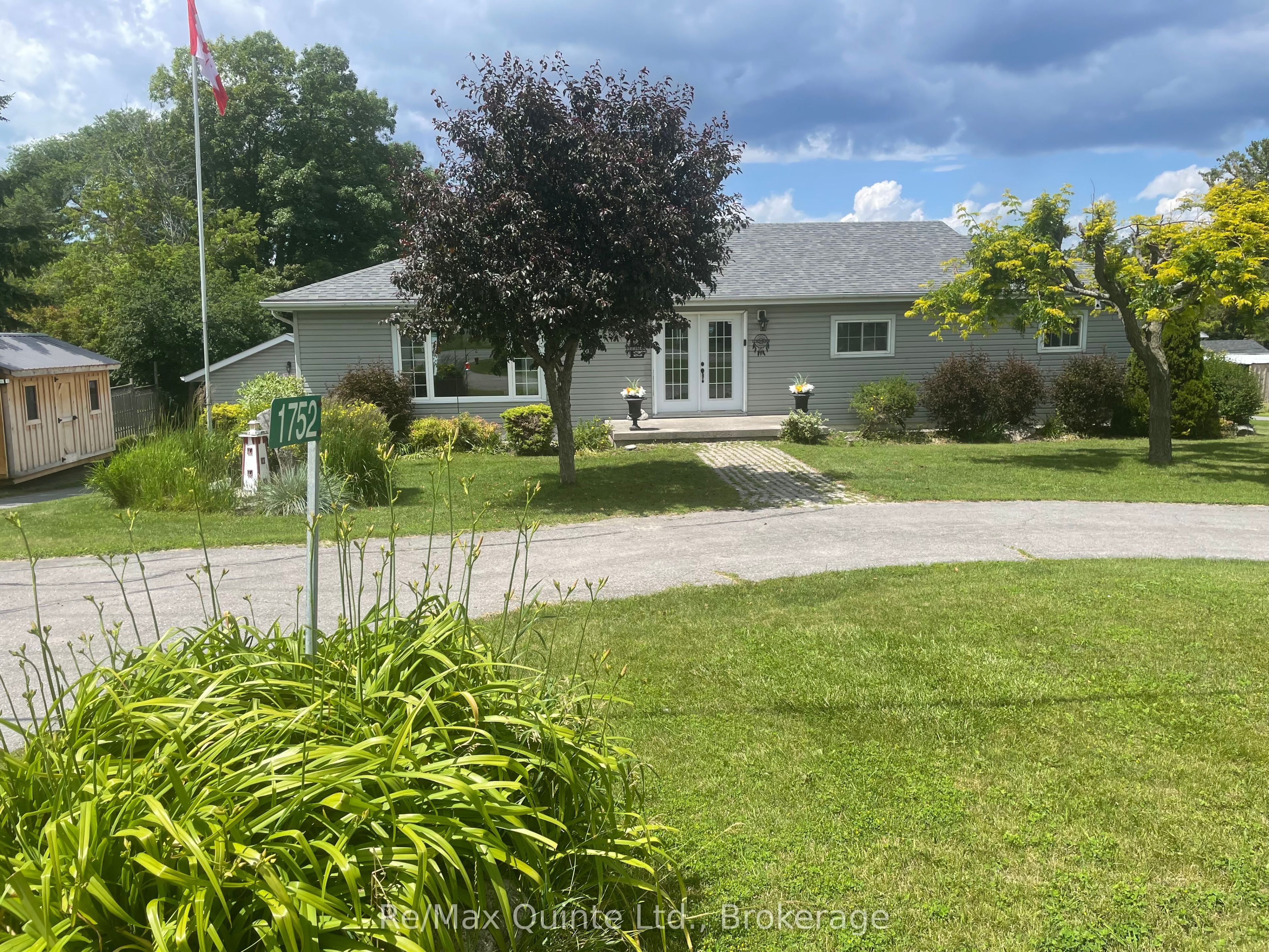 1752 County Road 3, Prince Edward County, ON K0K 1A0 photo 2