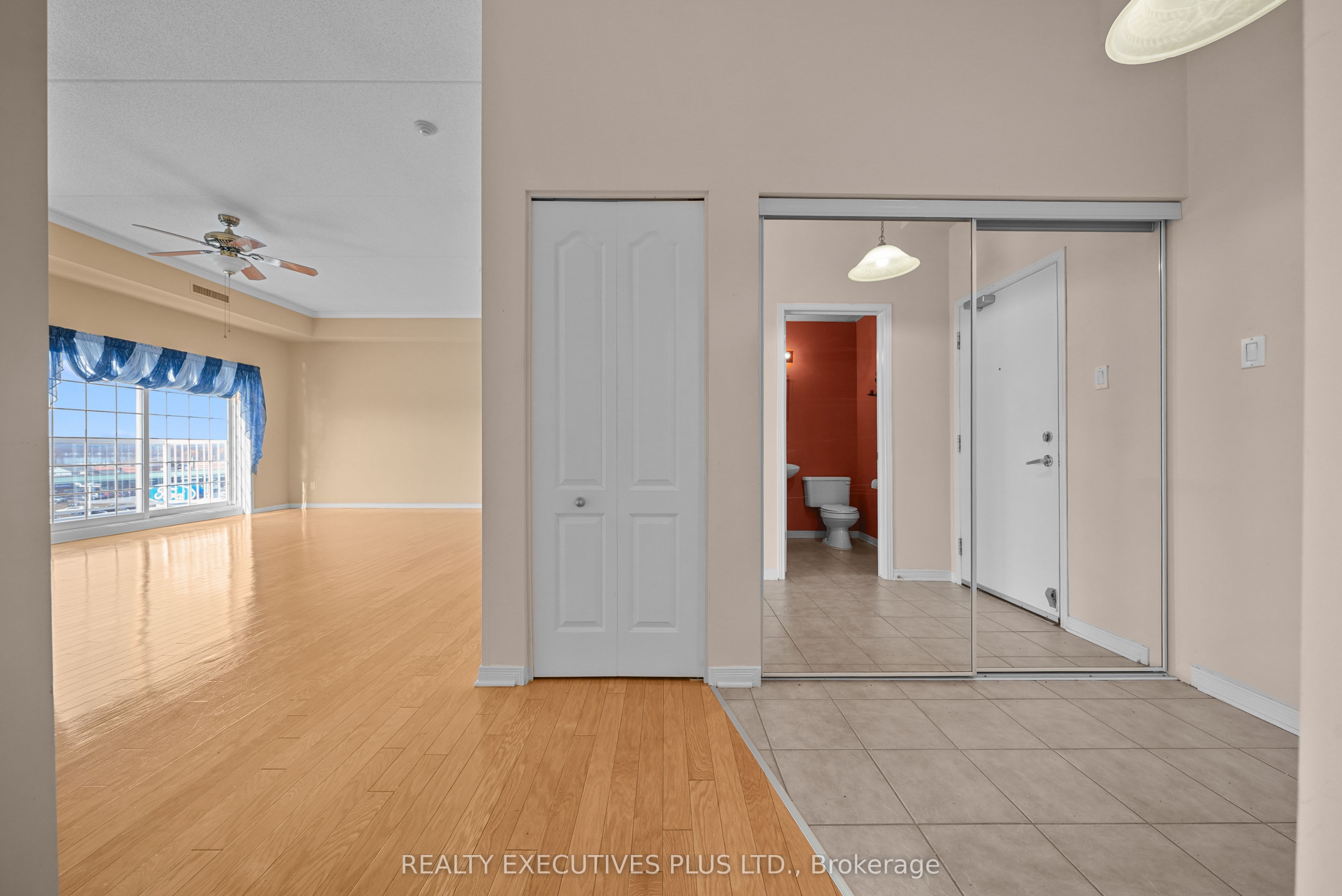 2921 Laurier Street 407, Clarence-Rockland, ON K4K 1V2 photo 5