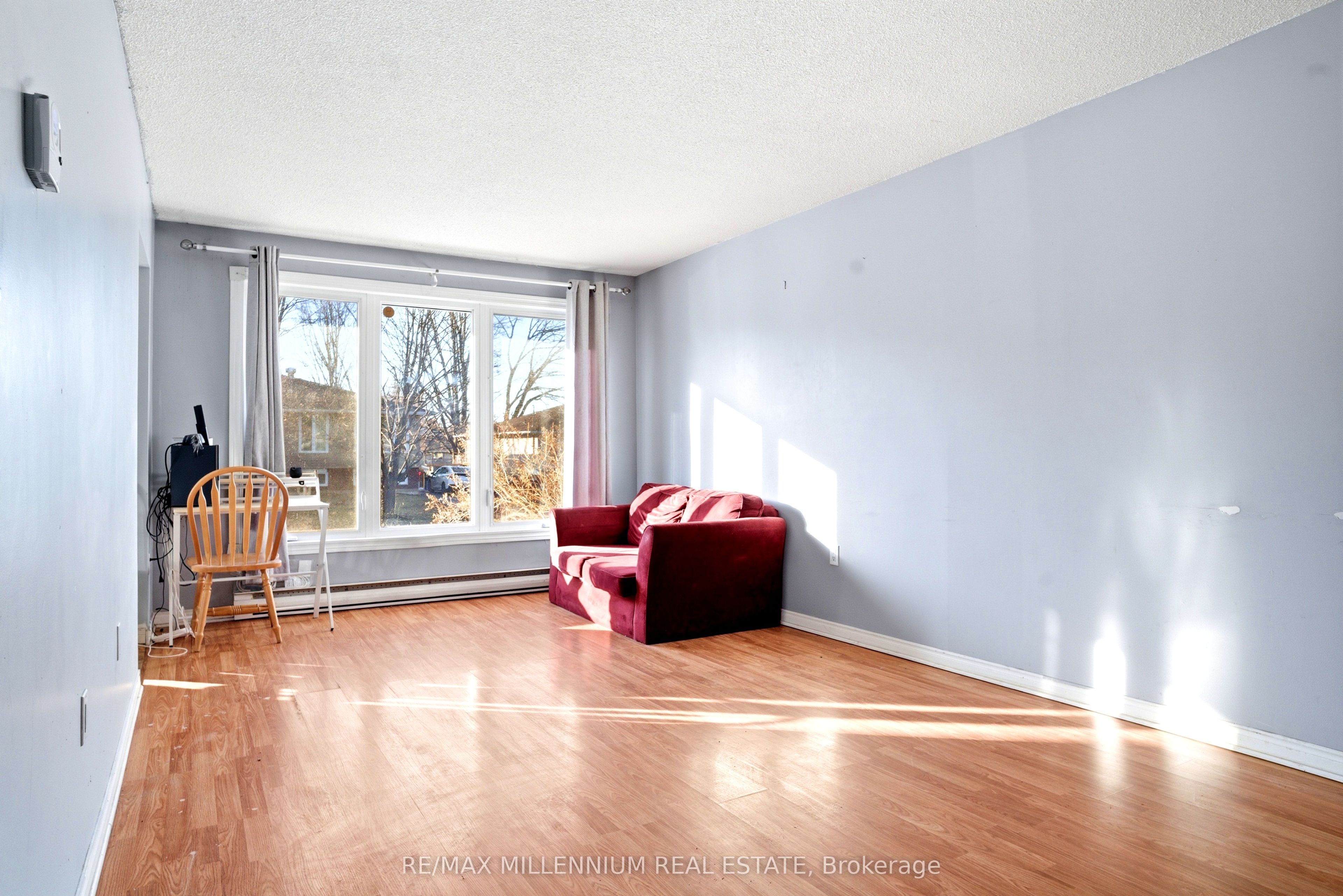 8 PLUMTREE Place, North Bay, ON P1A 3Y6 photo 3