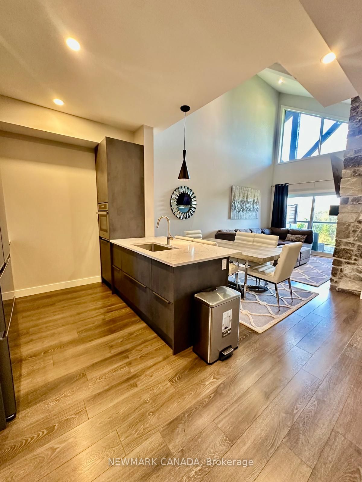 12 Beausoleil Lane 304, Blue Mountains, ON L9Y 2X5 photo 5