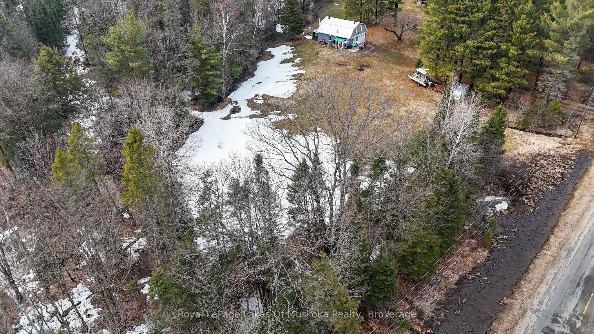 112 510 Highway, Magnetawan, ON P0A 1P0