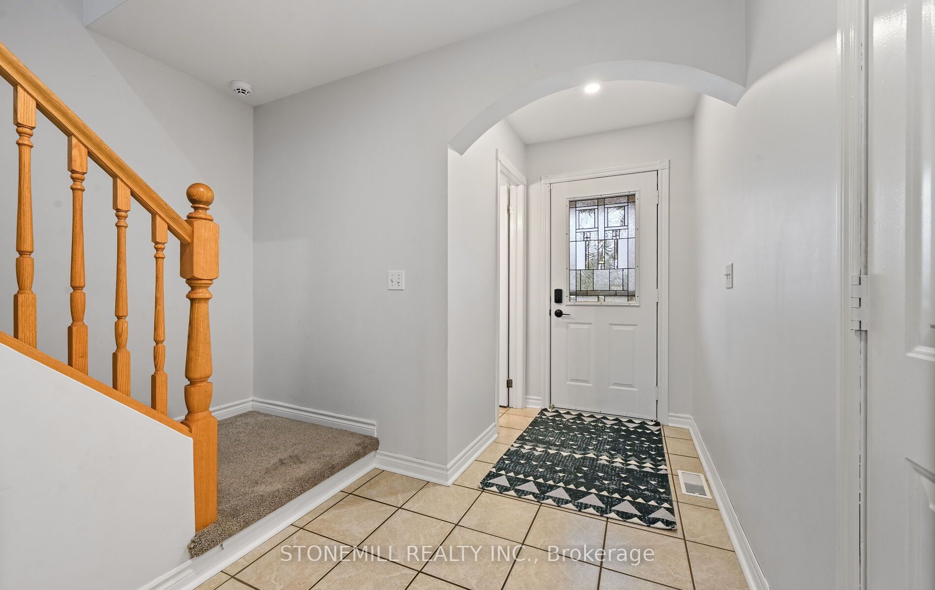 140 Mcmeeken Drive, Cambridge, ON N3C 4E7 photo 4