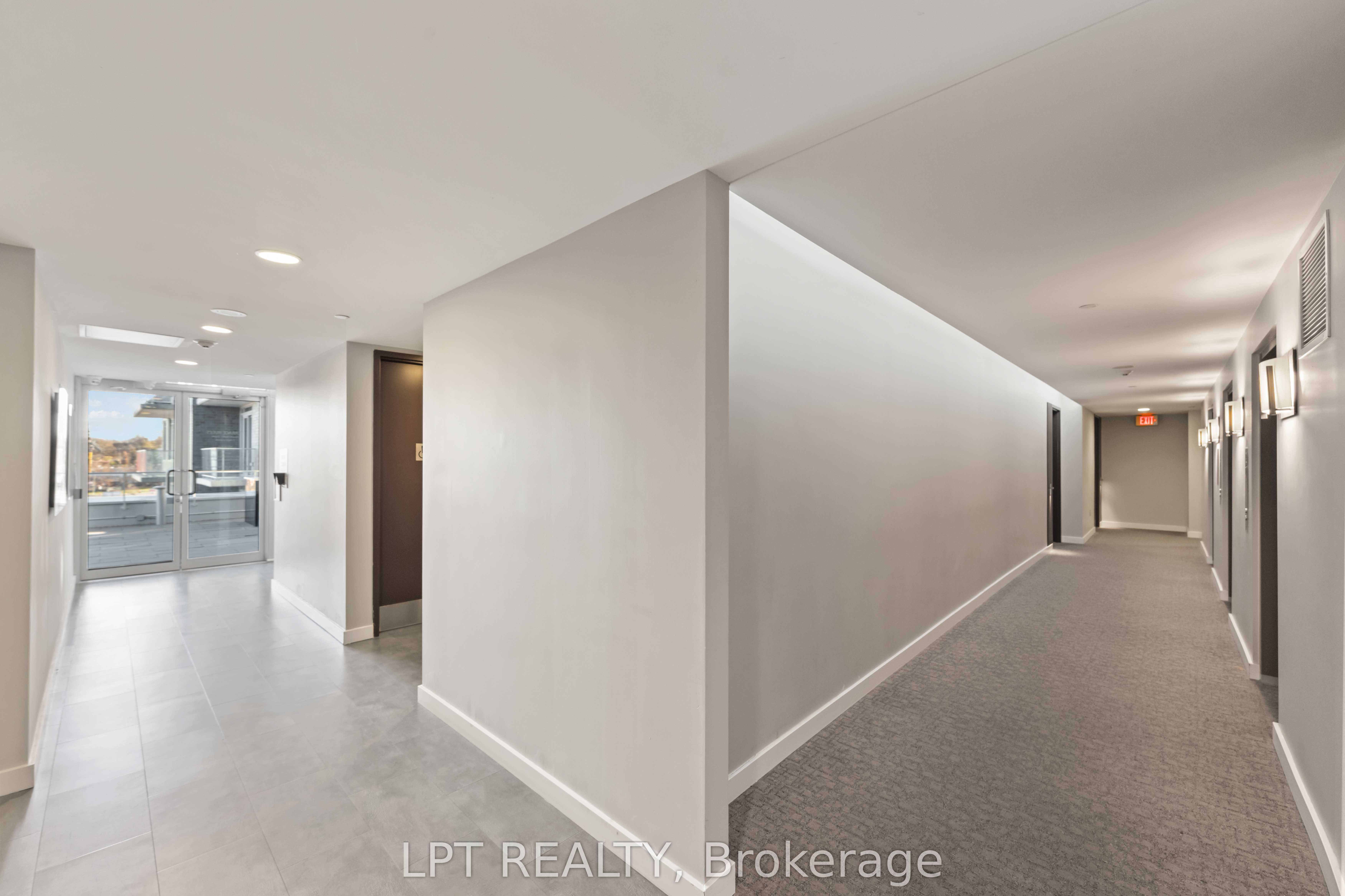 111 Champagne Avenue S 307, Dows Lake - Civic Hospital and Area, ON K1S 5V3 photo 4