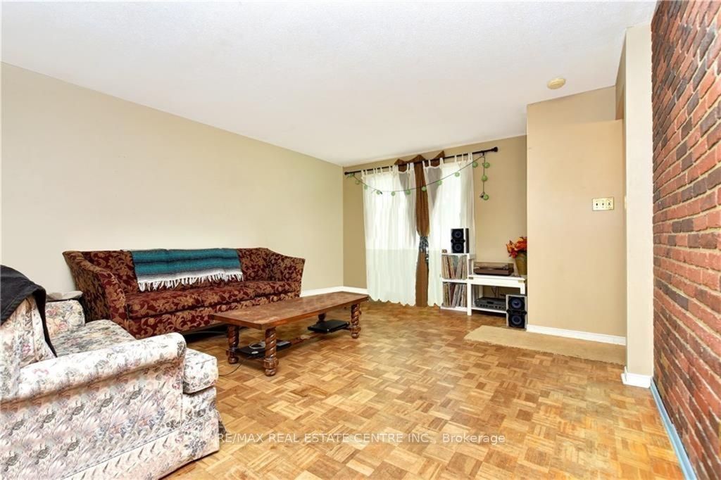 960 Meadowlands Drive, Mooneys Bay - Carleton Heights and Area, ON K2C 0K3 photo 3