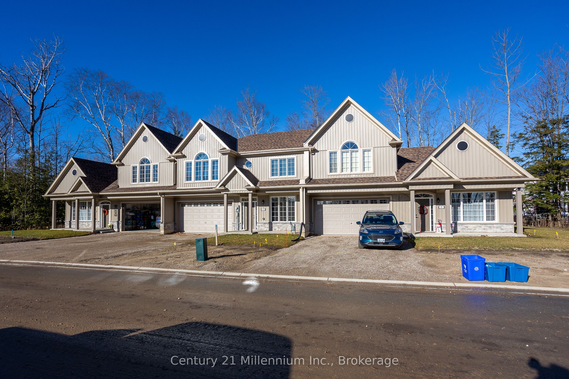 18 Steinway Street, Saugeen Shores, ON N0H 2L0 photo 2