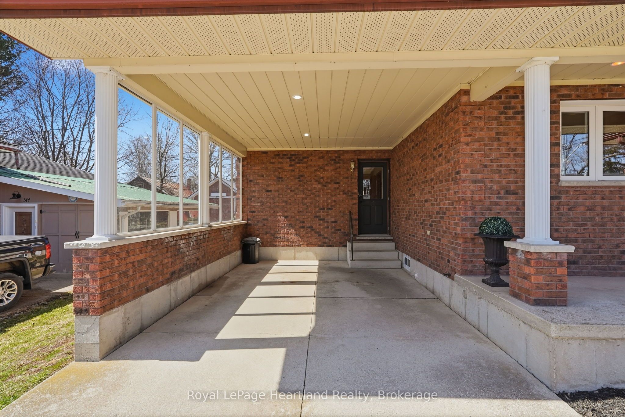 350 Edward Street, North Huron, ON N0G 2W0 photo 5