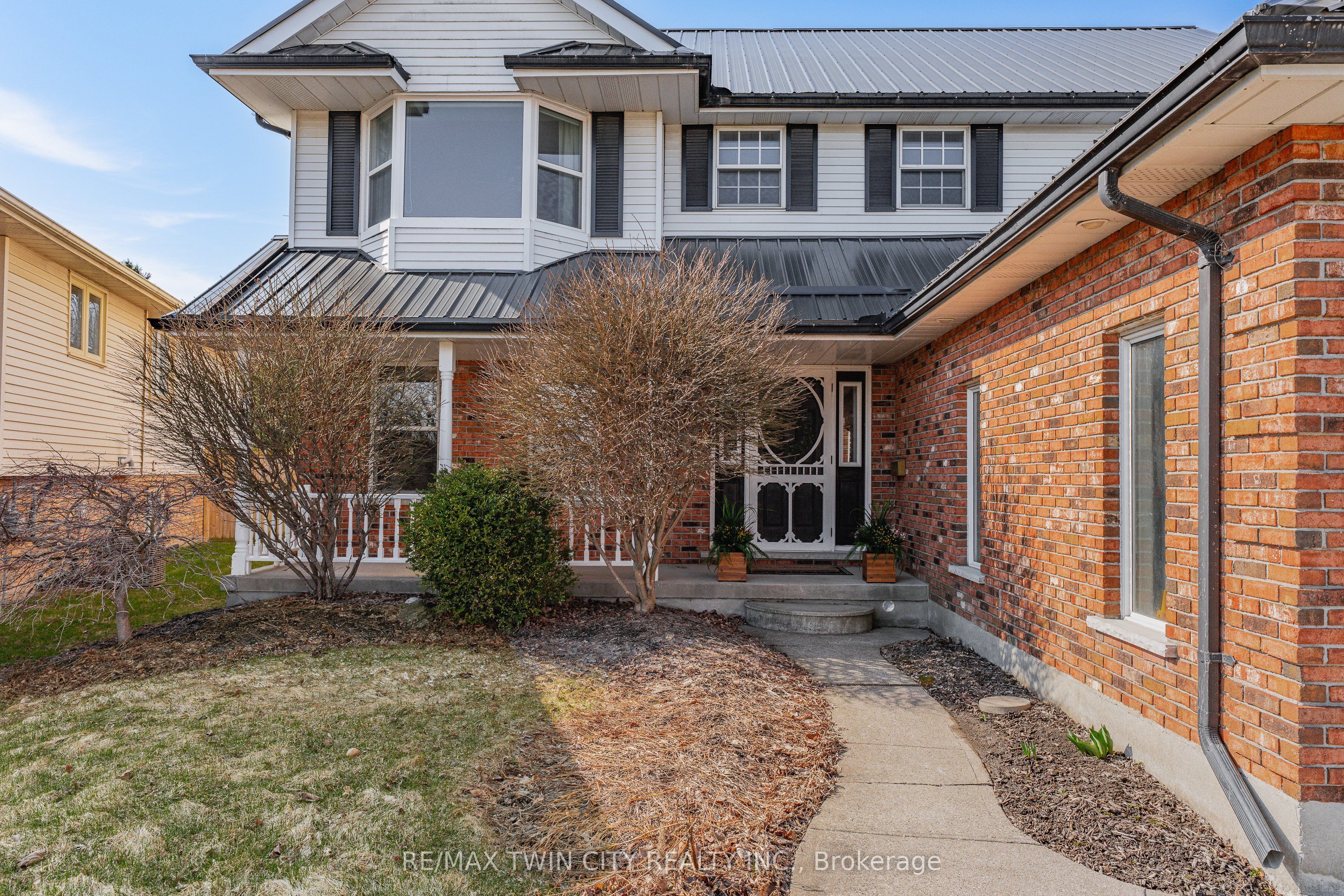 38 Glen Abbey Court, Woodstock, ON N4S 8S9 photo 4
