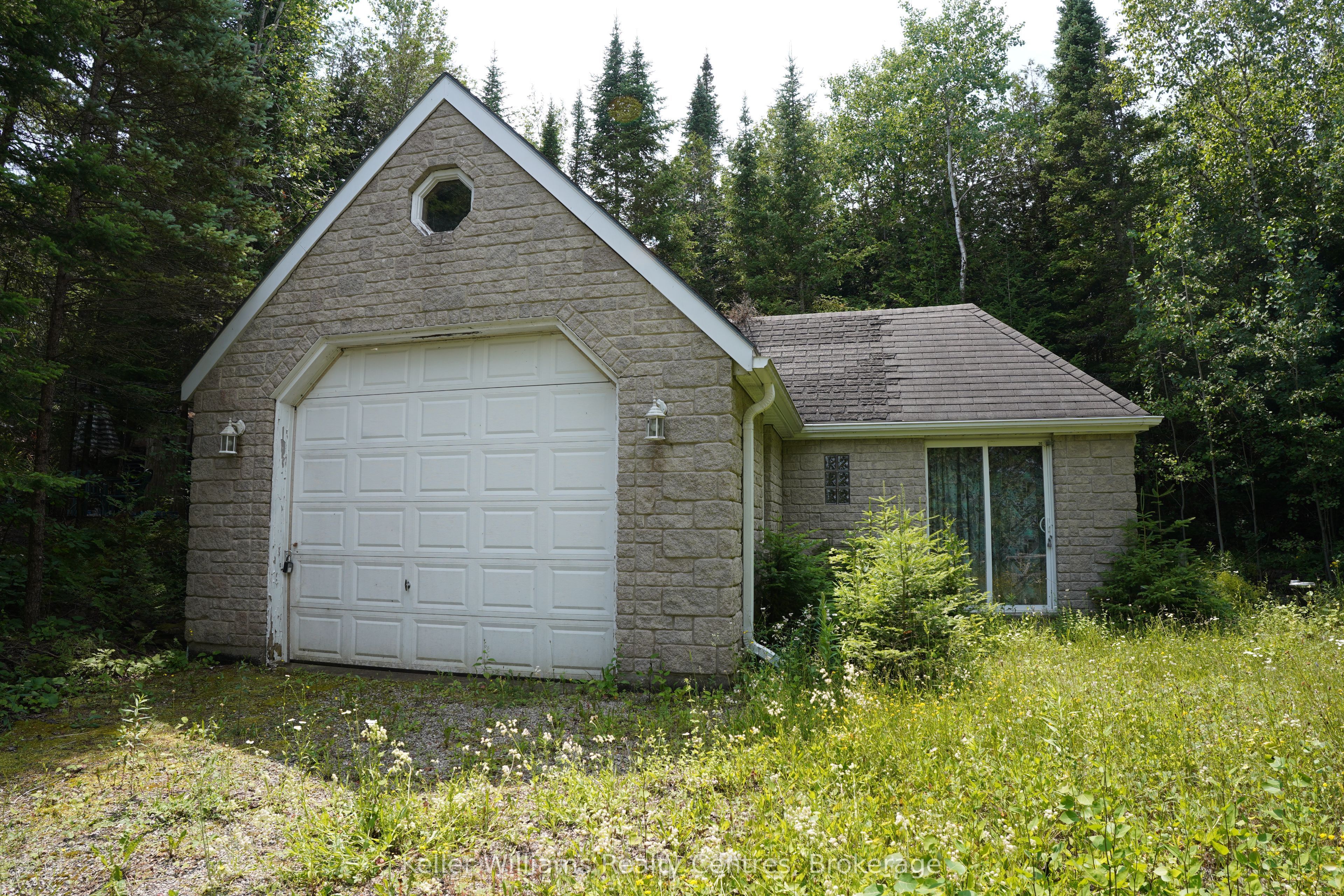 187 Isthmus Bay Road, Northern Bruce Peninsula, ON N0H 1W0 photo 4