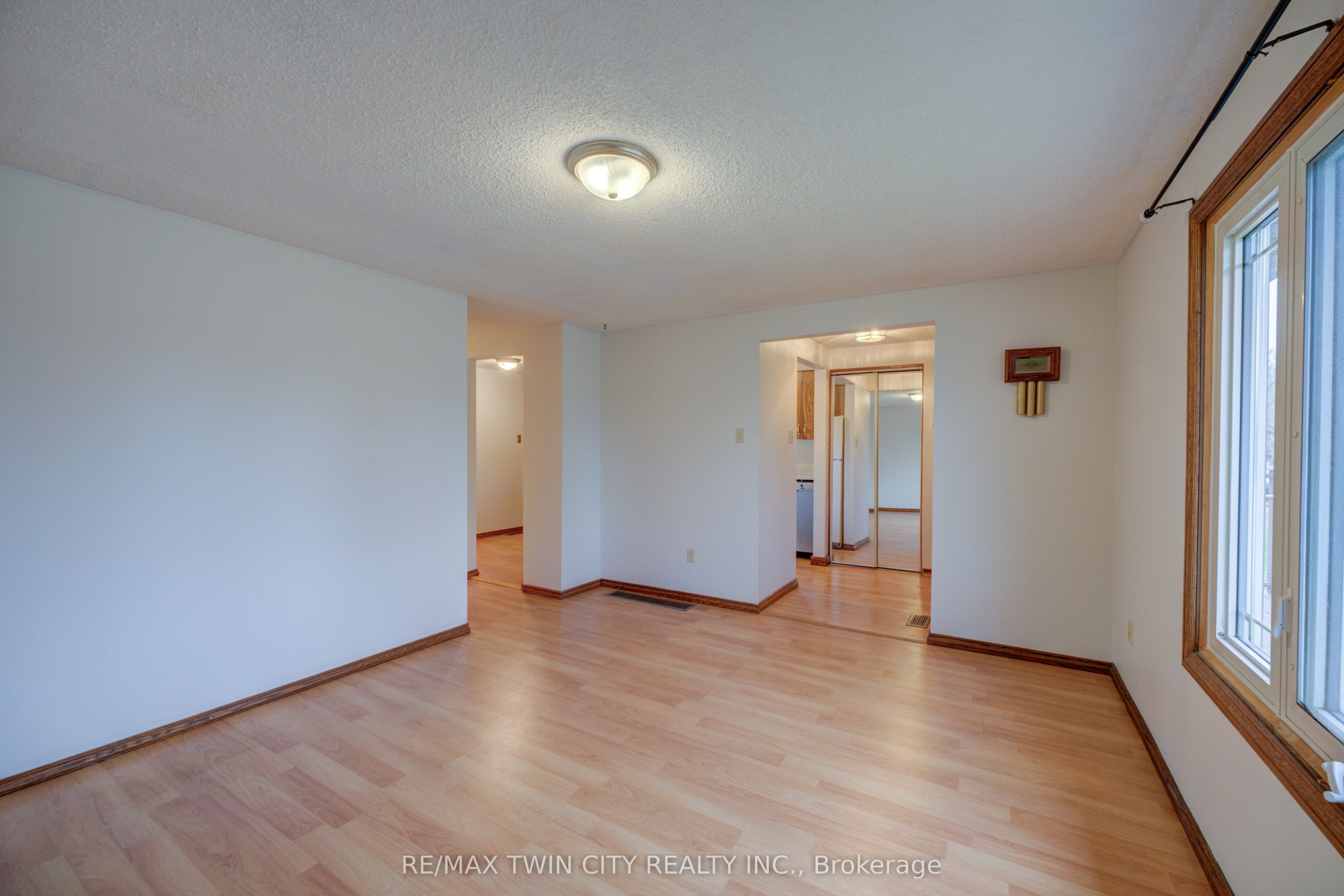 390 Brantwood Park Road, Brantford, ON N3P 1K7 photo 5