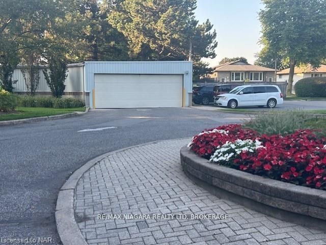 5100 Dorchester Road 701, Niagara Falls, ON L2E 7H4 photo 3