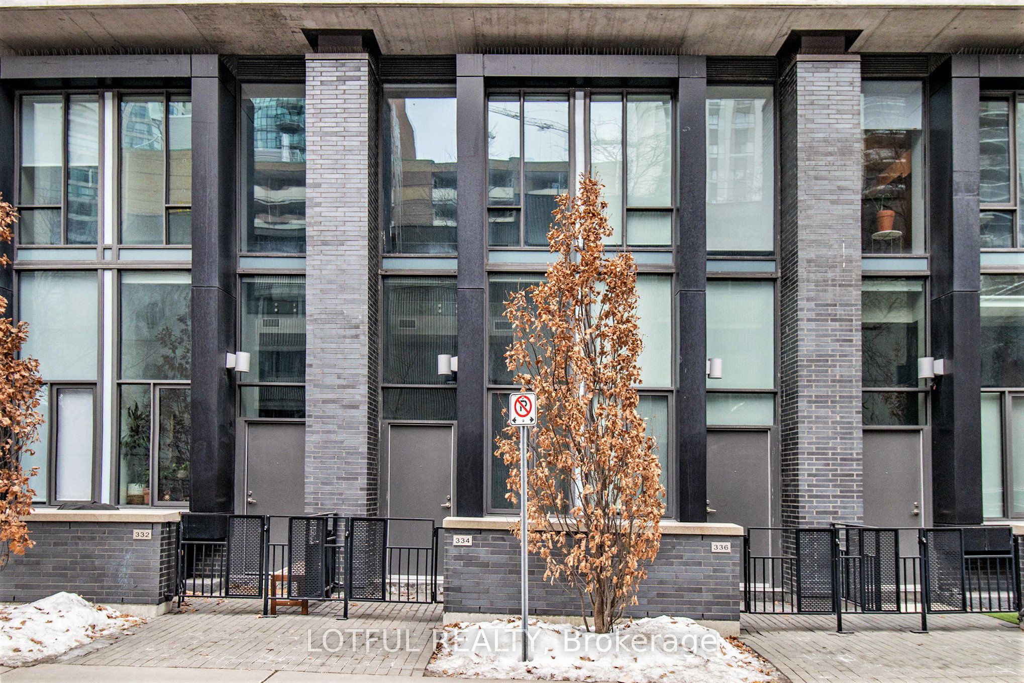 334 Gloucester Street, Ottawa Centre, ON K1R 0C1