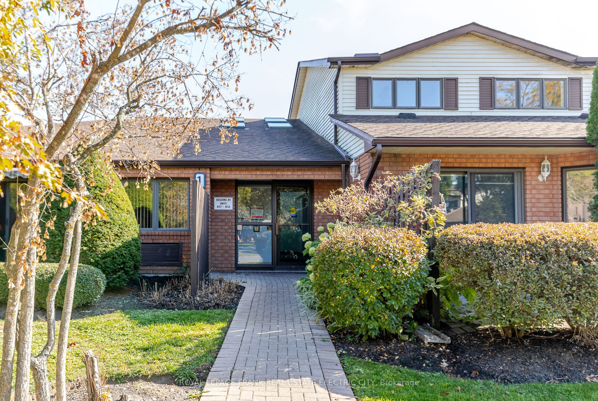36 Champlain Crescent 30, Peterborough, ON K9L 1T1 photo 2