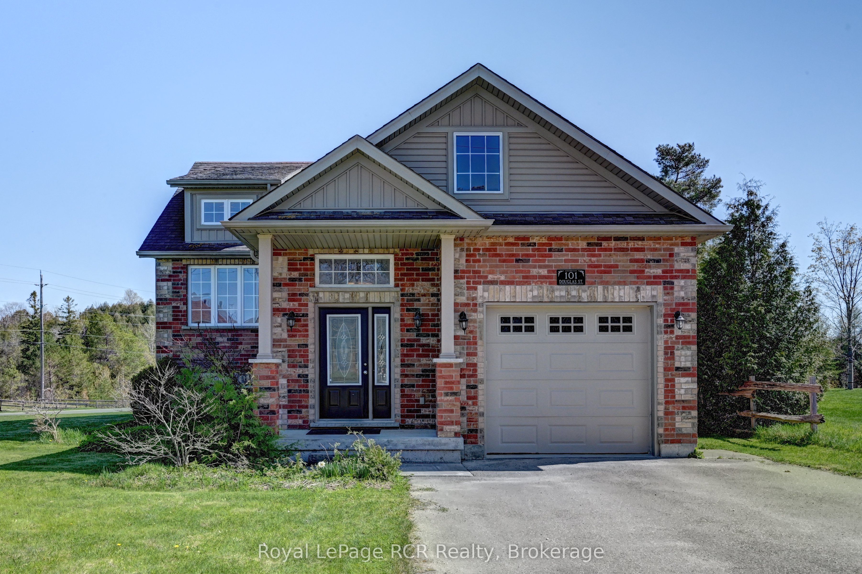 101 Douglas Street, West Grey, ON N0G 1R0 photo 2