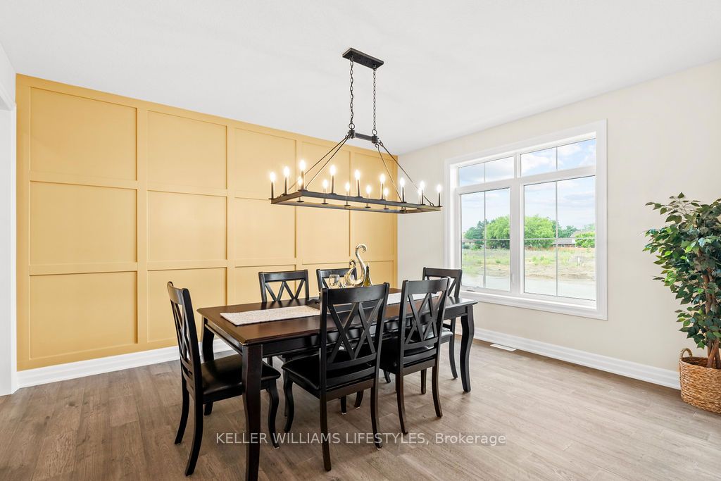 52 EAST GLEN Drive, Lambton Shores, ON N0M 1B0 photo 4